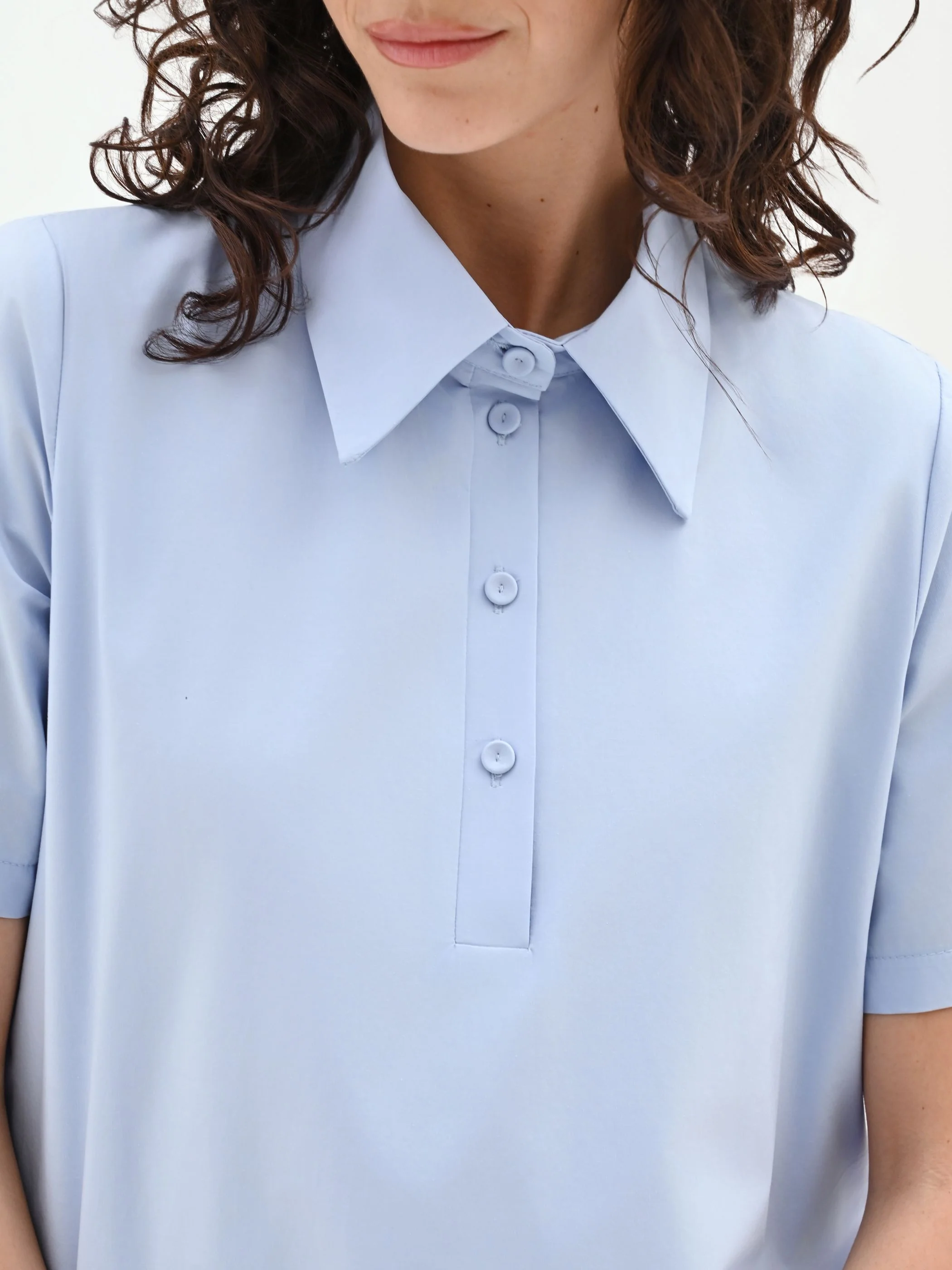Abito camicia azzurro con orlo a palloncino - Image 3