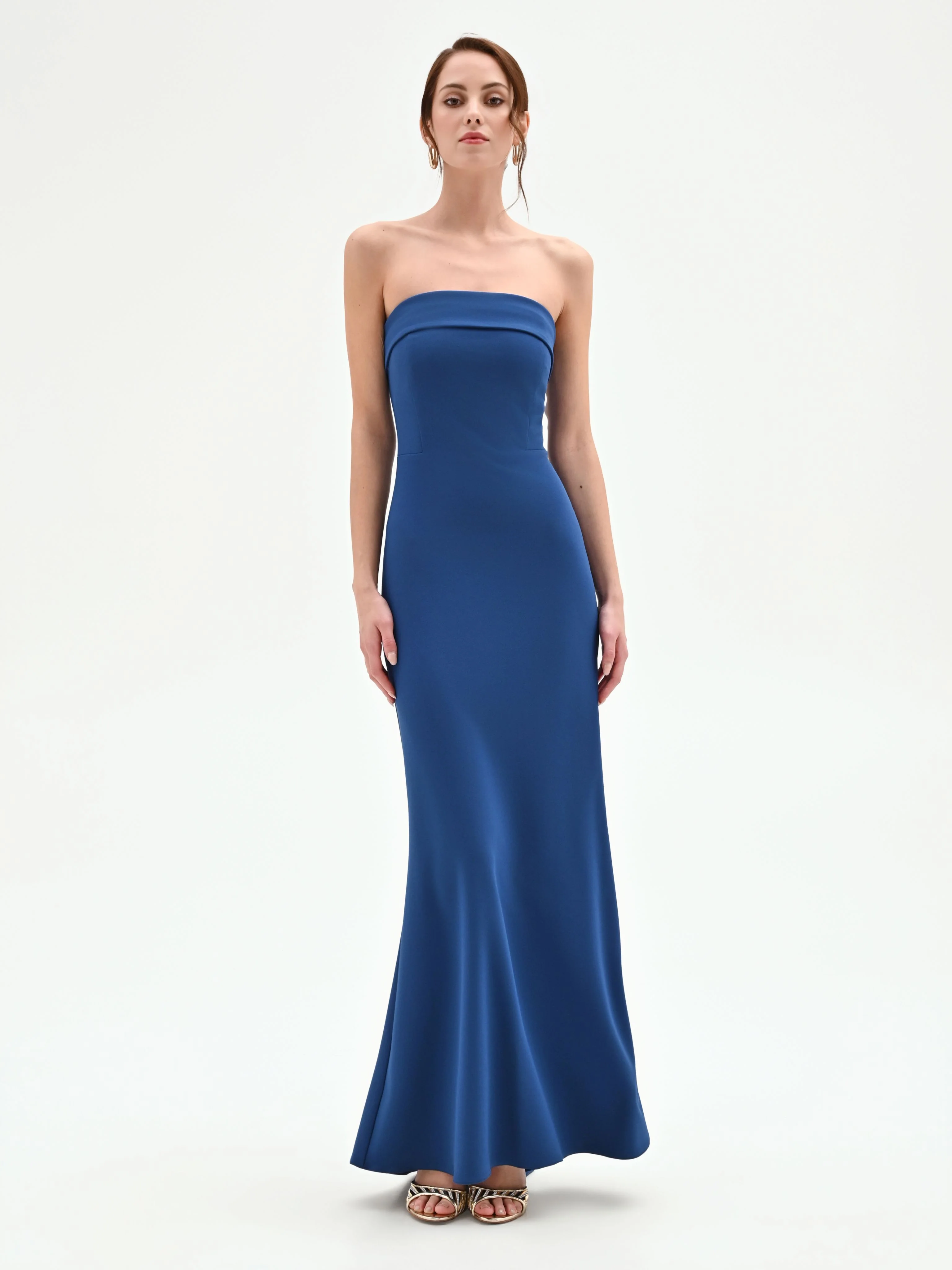Abito lungo blu brillante con scollo a fascia - Image 4