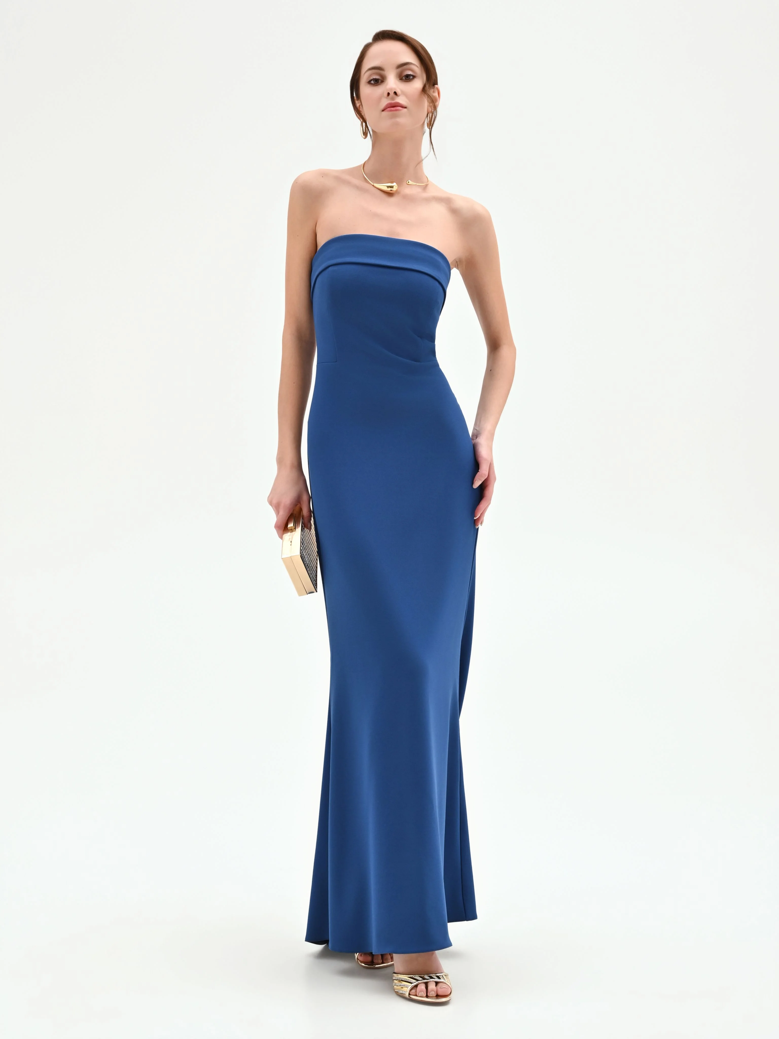 Abito lungo blu brillante con scollo a fascia - Image 6