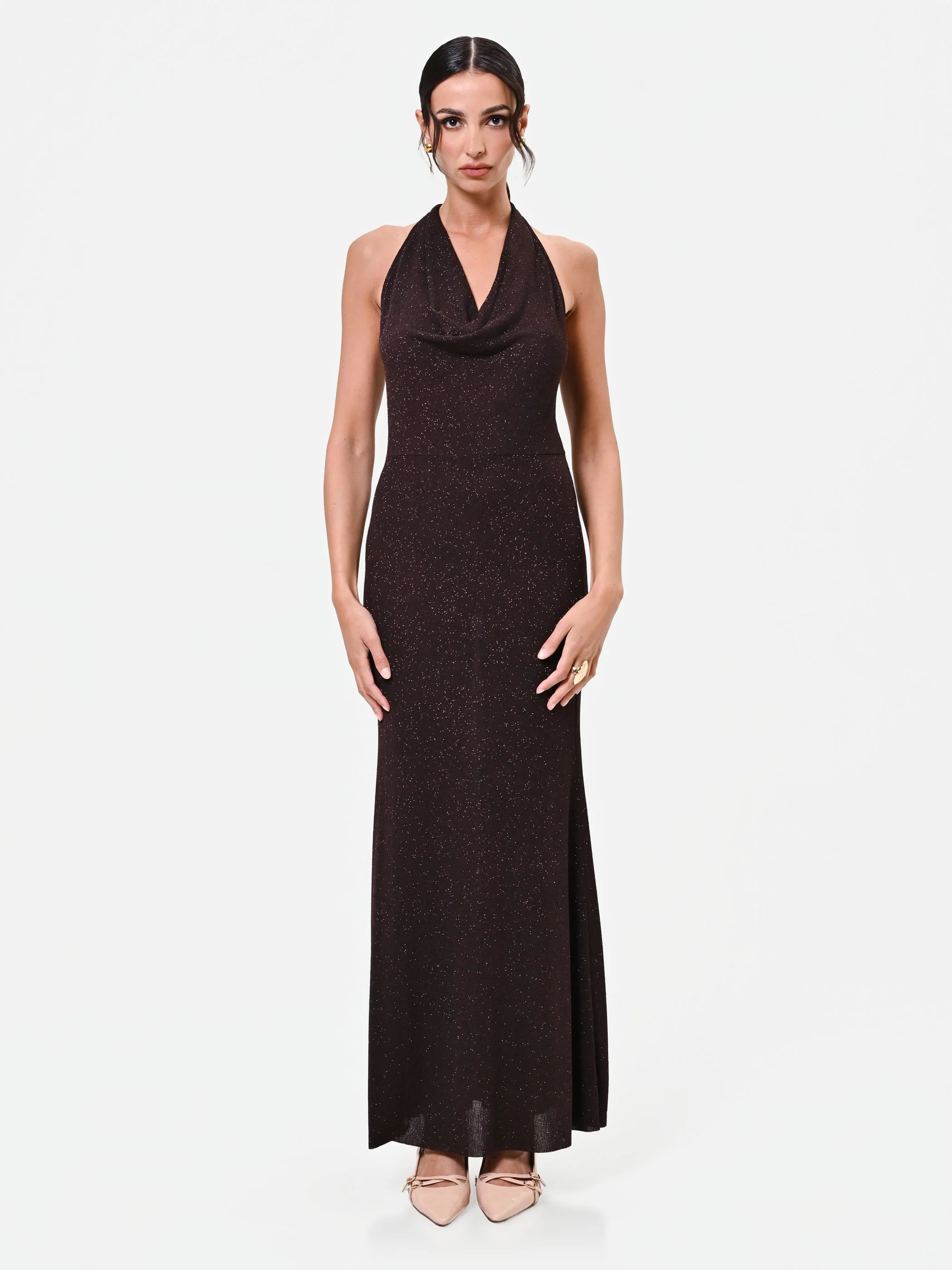 Abito lungo moro marrone con scollo drappeggiato