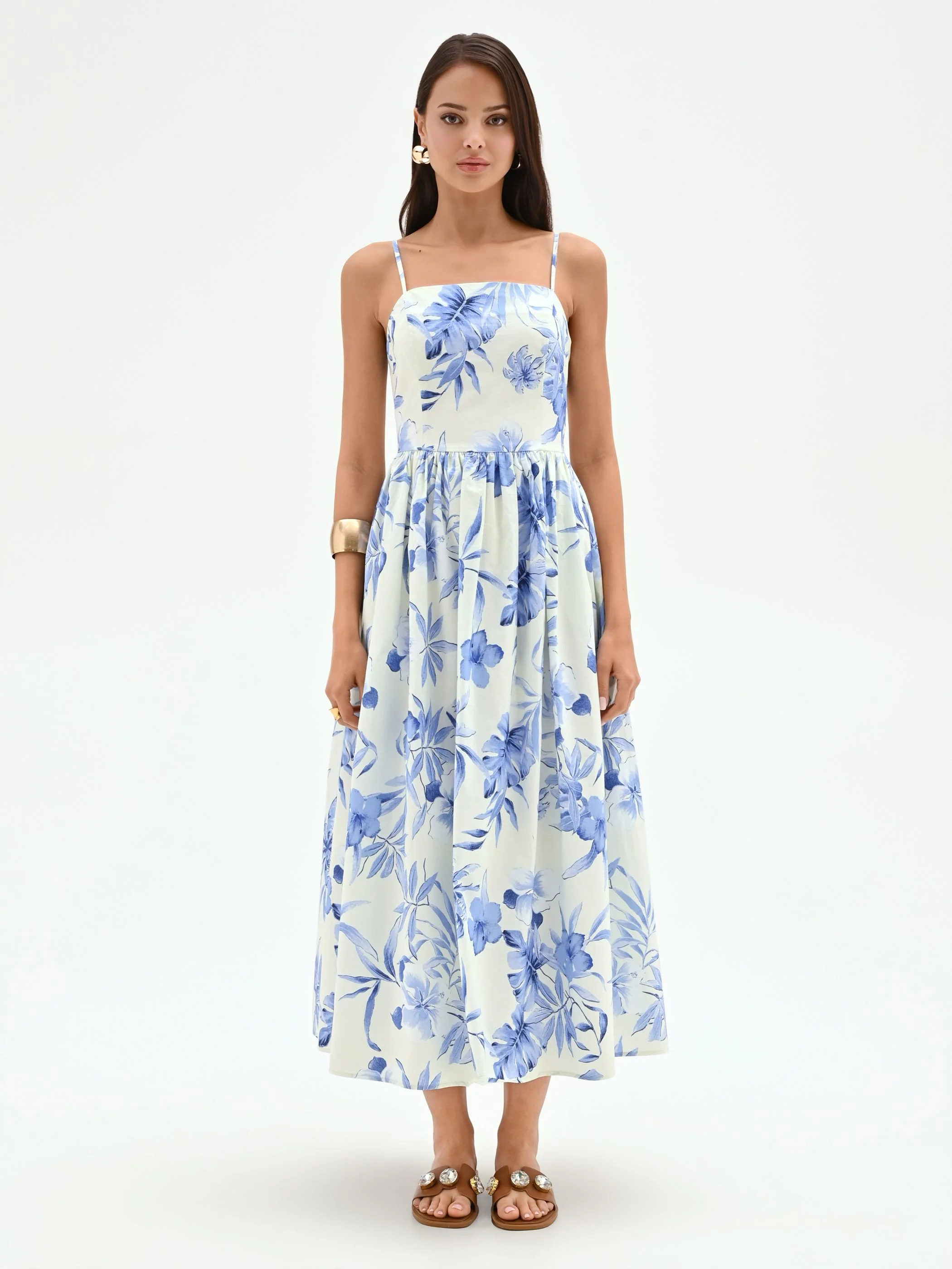 Abito midi azzurro con stampa floreale