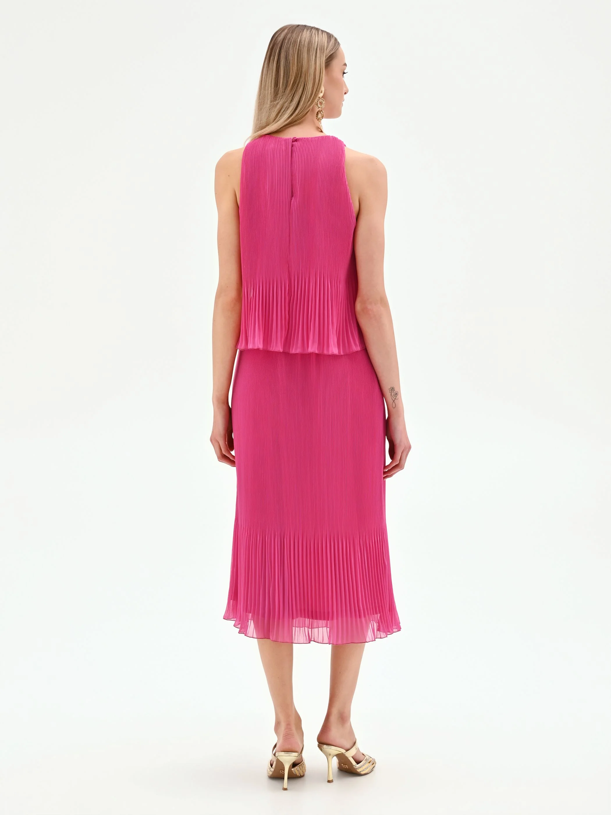 Abito midi fucsia con lavorazione plissé - Image 3