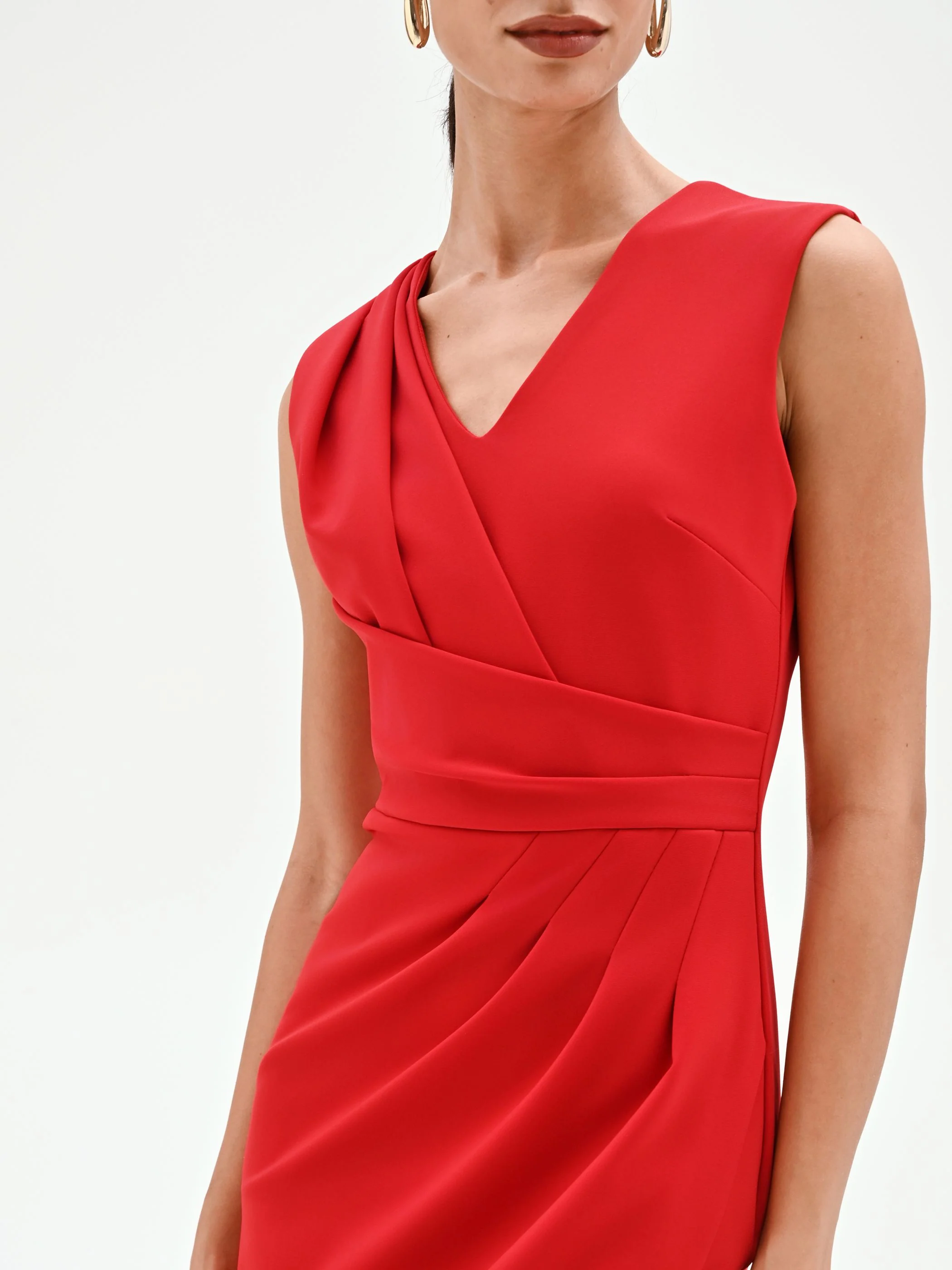 Abito tubino rosso con drappeggio asimmetrico - Image 3