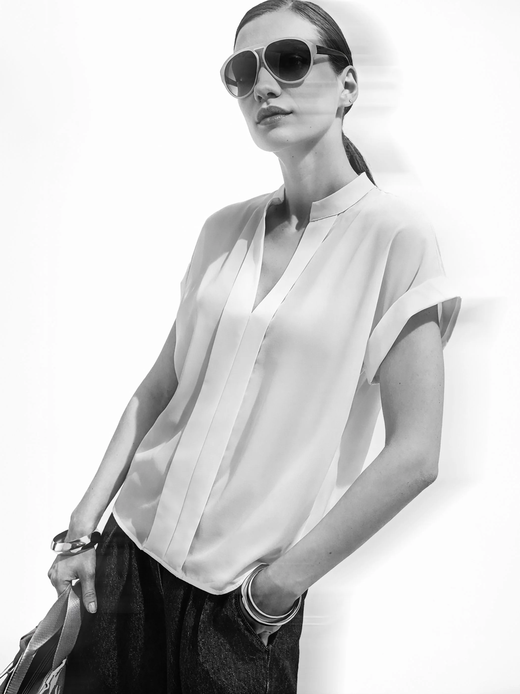 Blusa panna bianco in georgette con collo alla coreana - Image 6