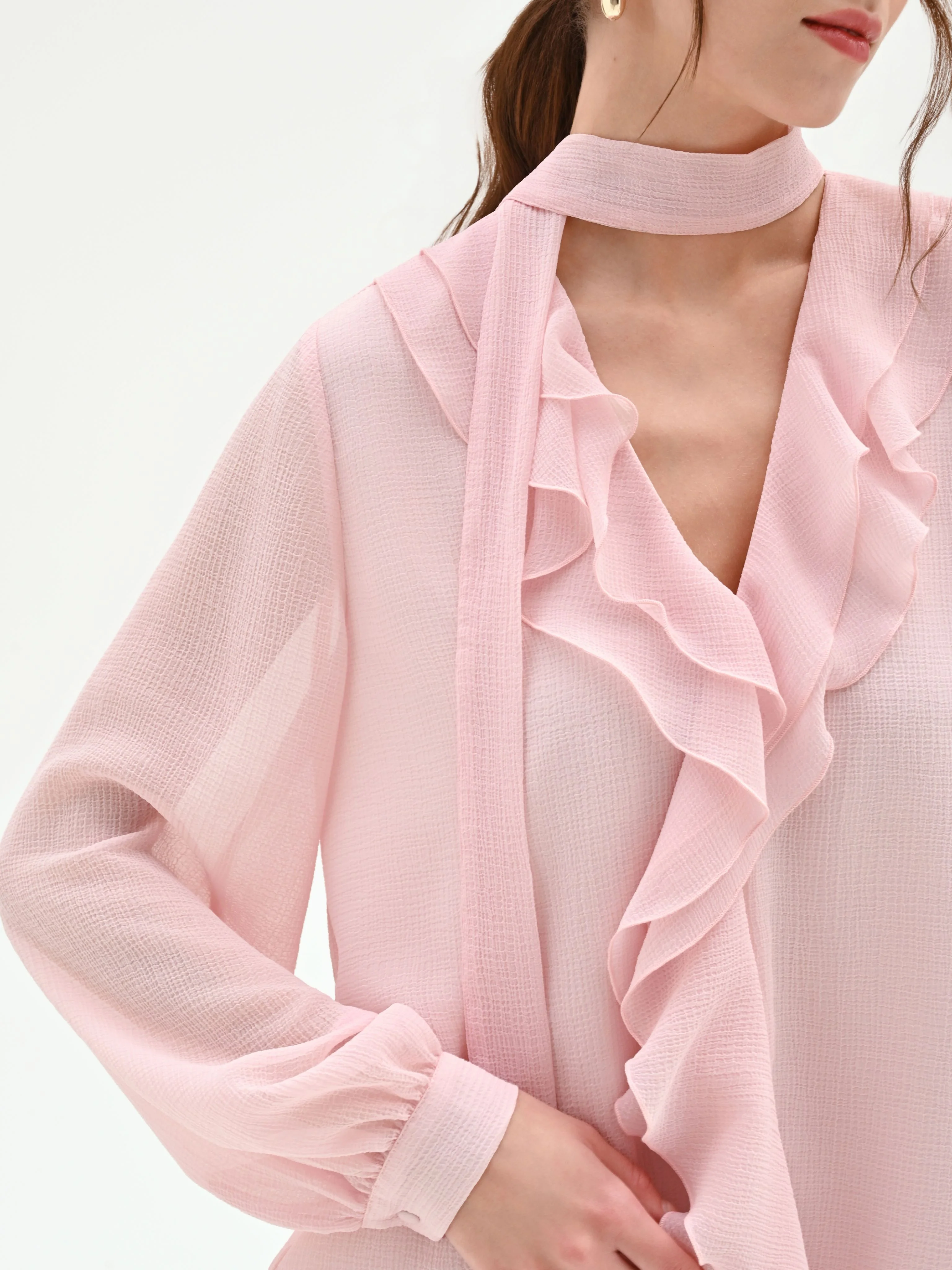 Blusa rosa chiaro con rouche e nastro lavalliere - Image 5