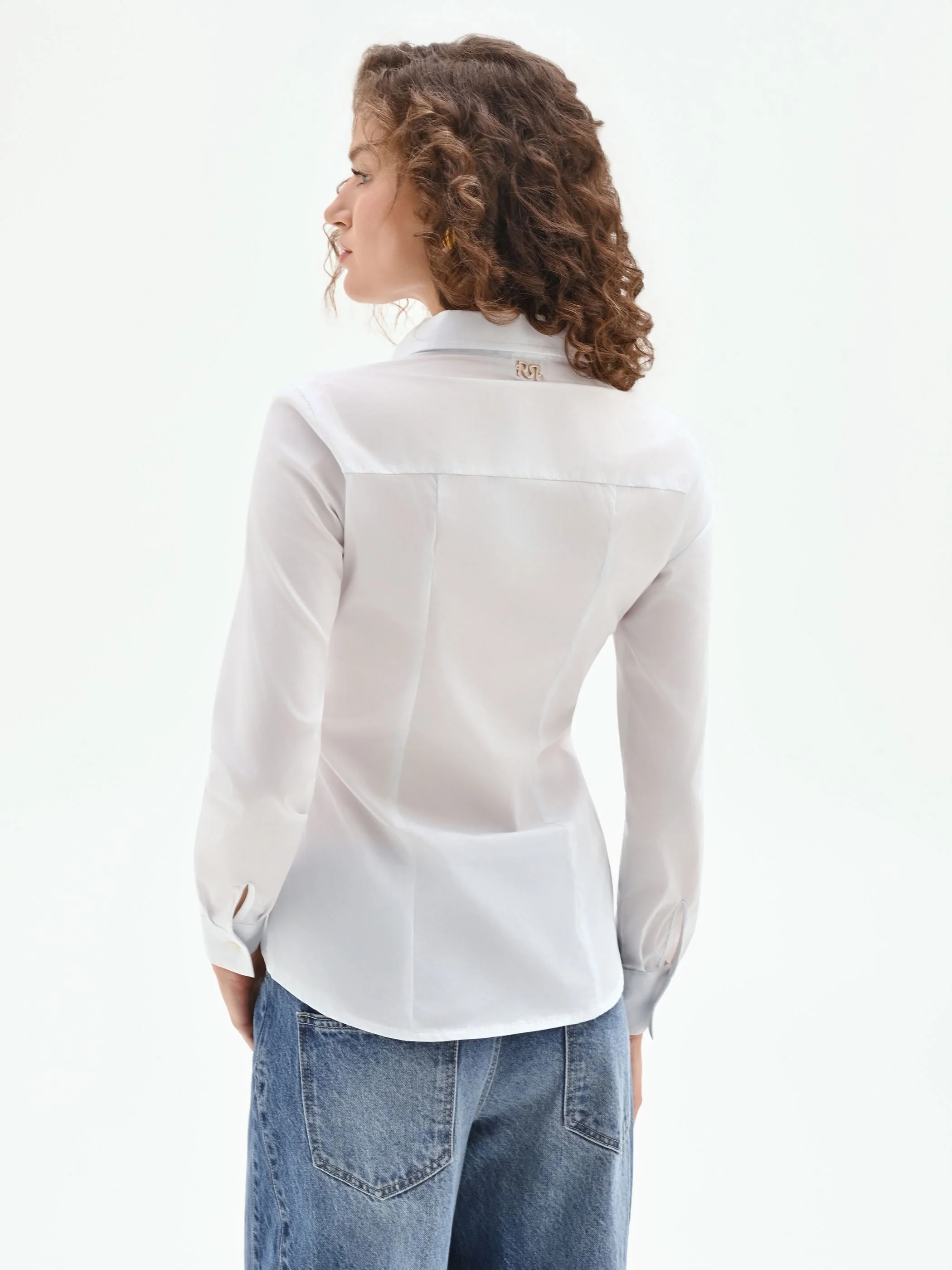 Camicia bianca sagomata in cotone - Image 3