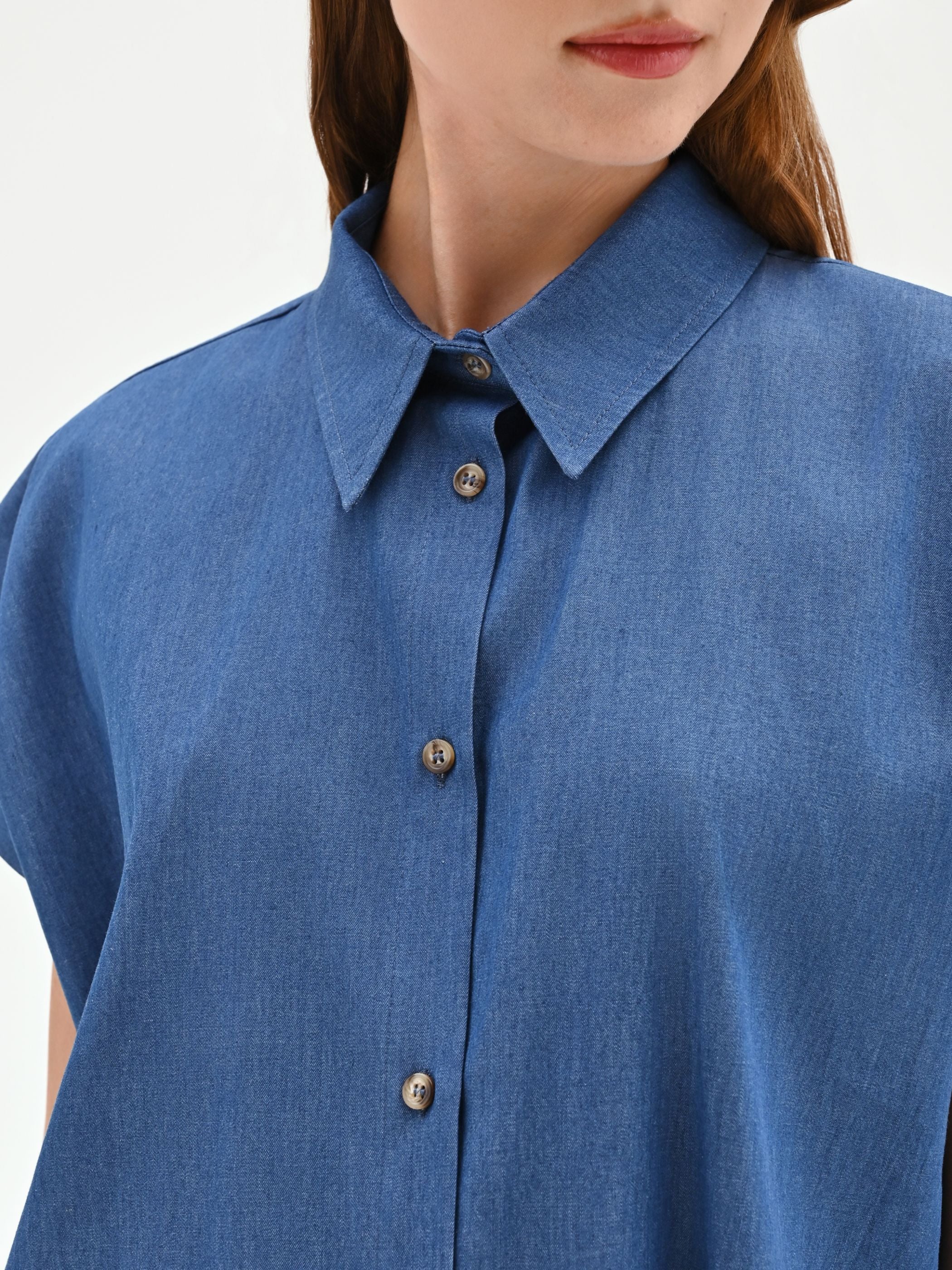 Camicia blu indaco in chambray - Image 4
