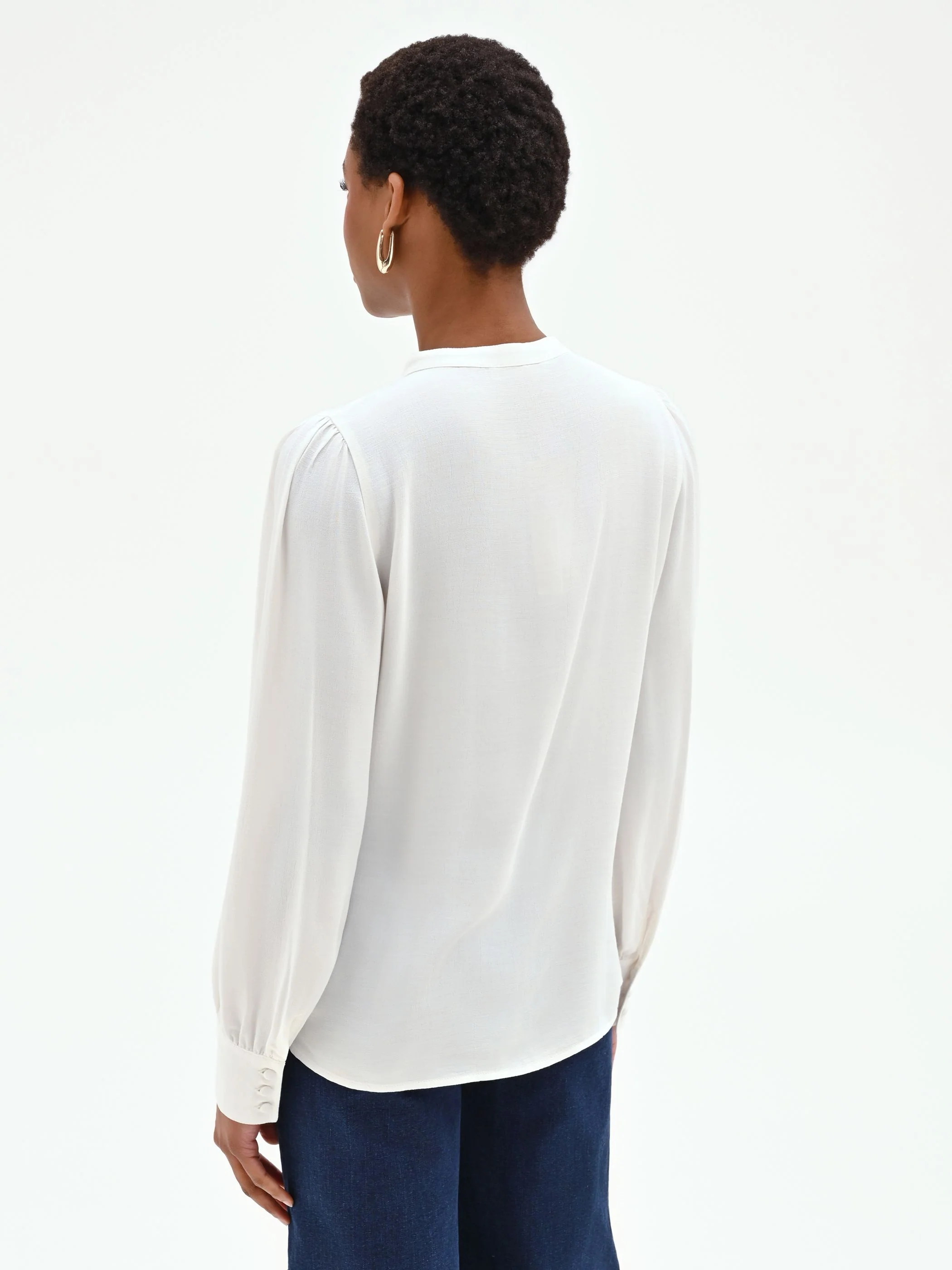 Camicia in viscosa panna con inserti in pizzo - Image 3