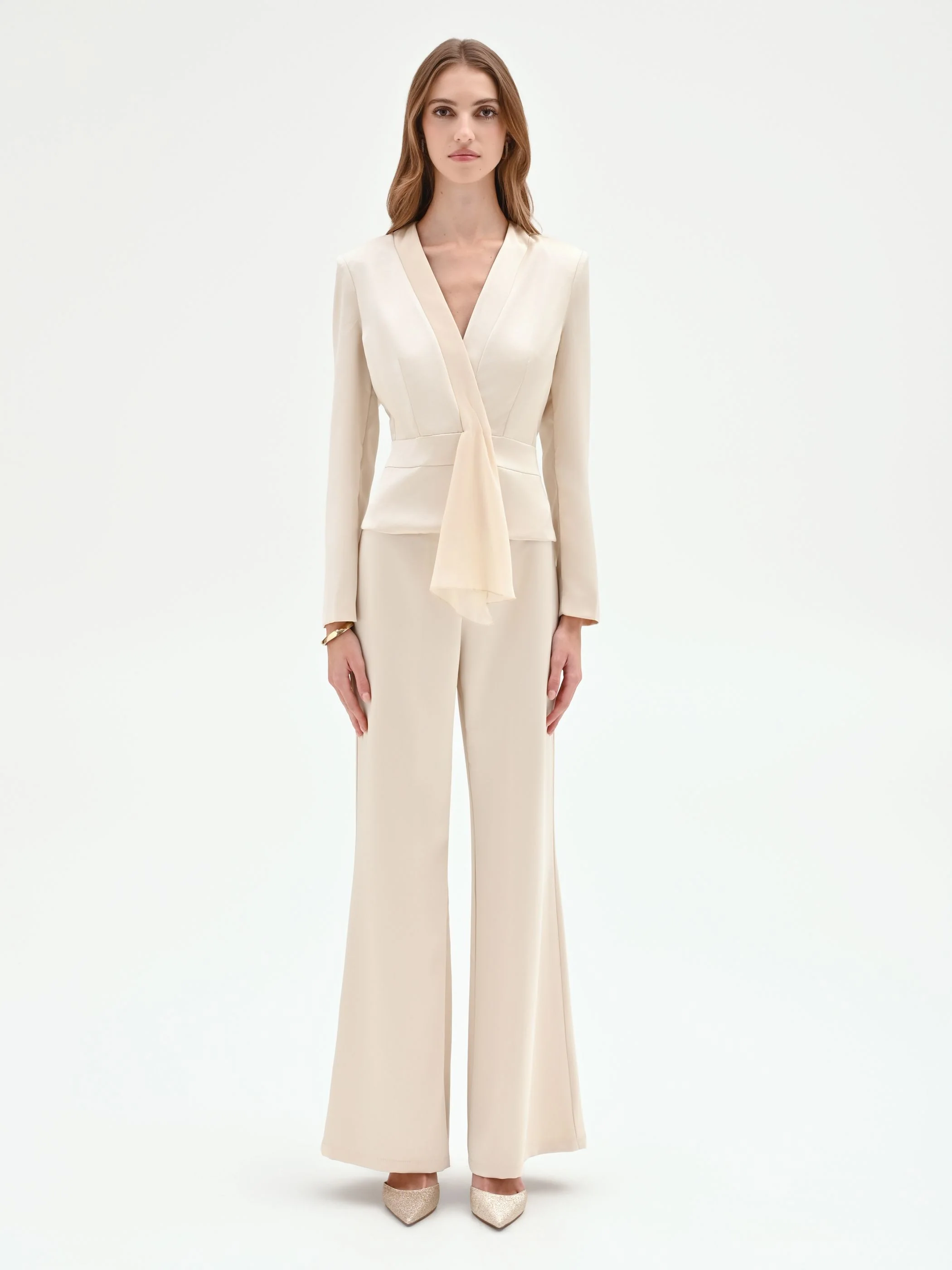 Giacca Beige Chiaro con Drappeggio in Raso