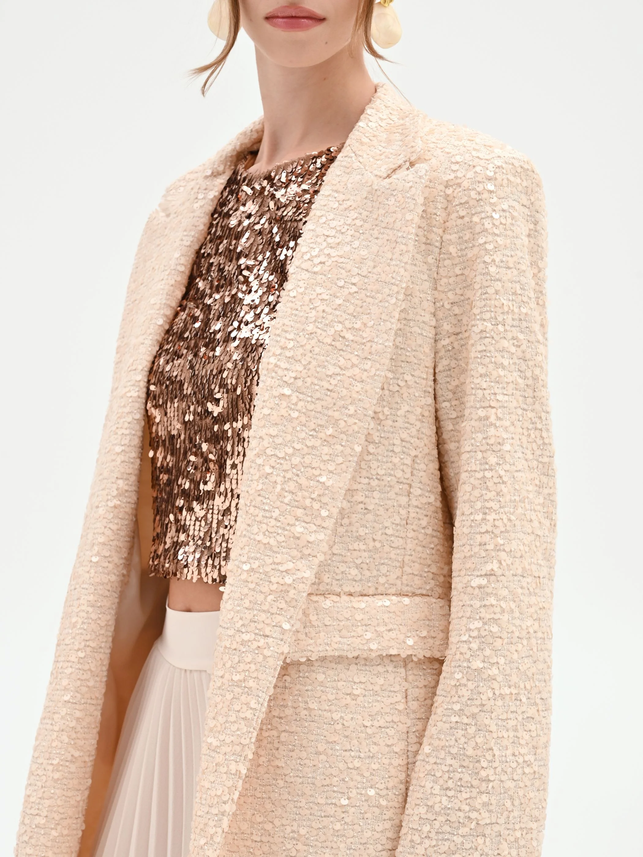 Giacca beige chiaro con paillettes - Image 5