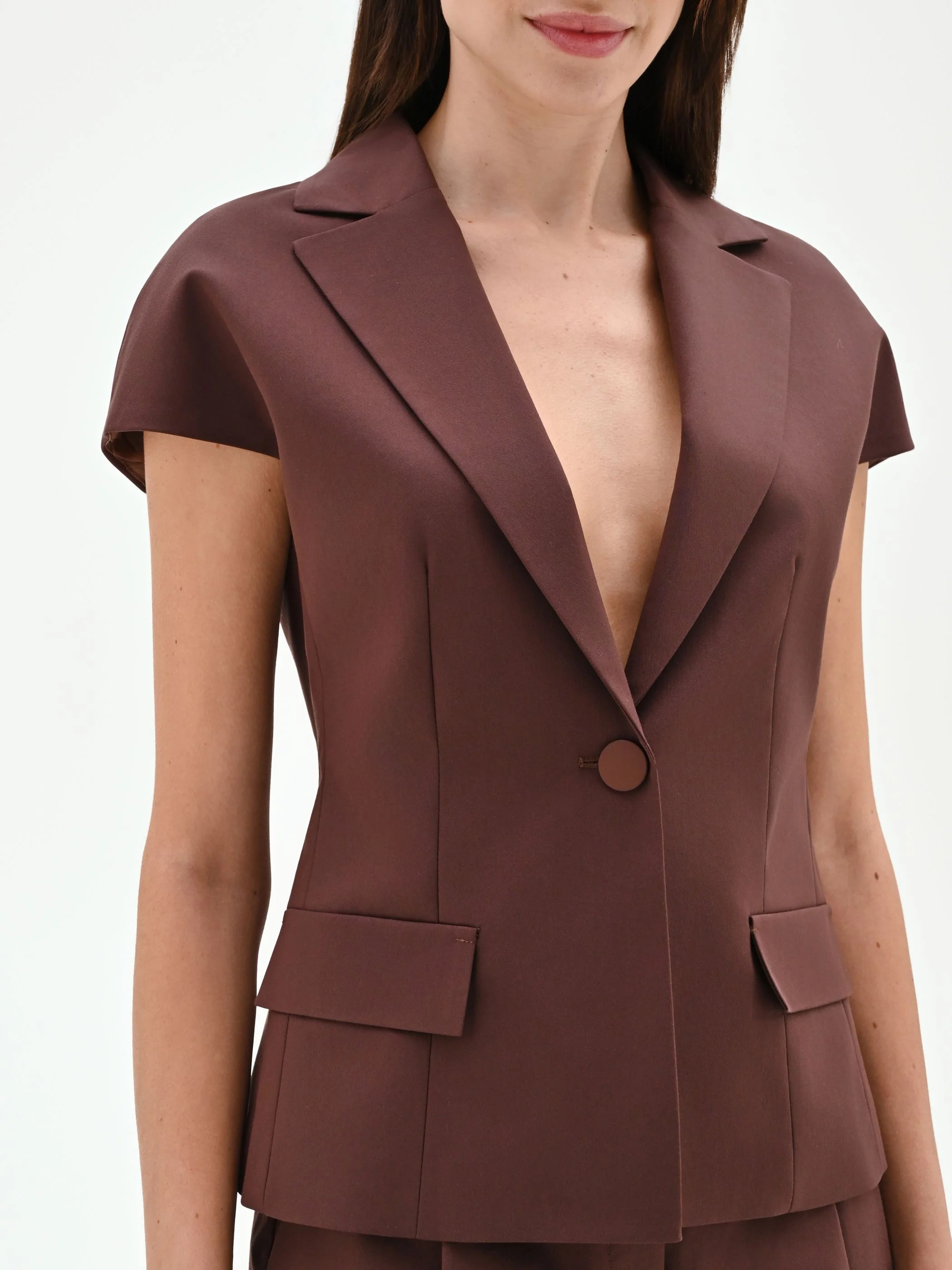 Giacca blazer color cioccolato con maniche corte - Image 3