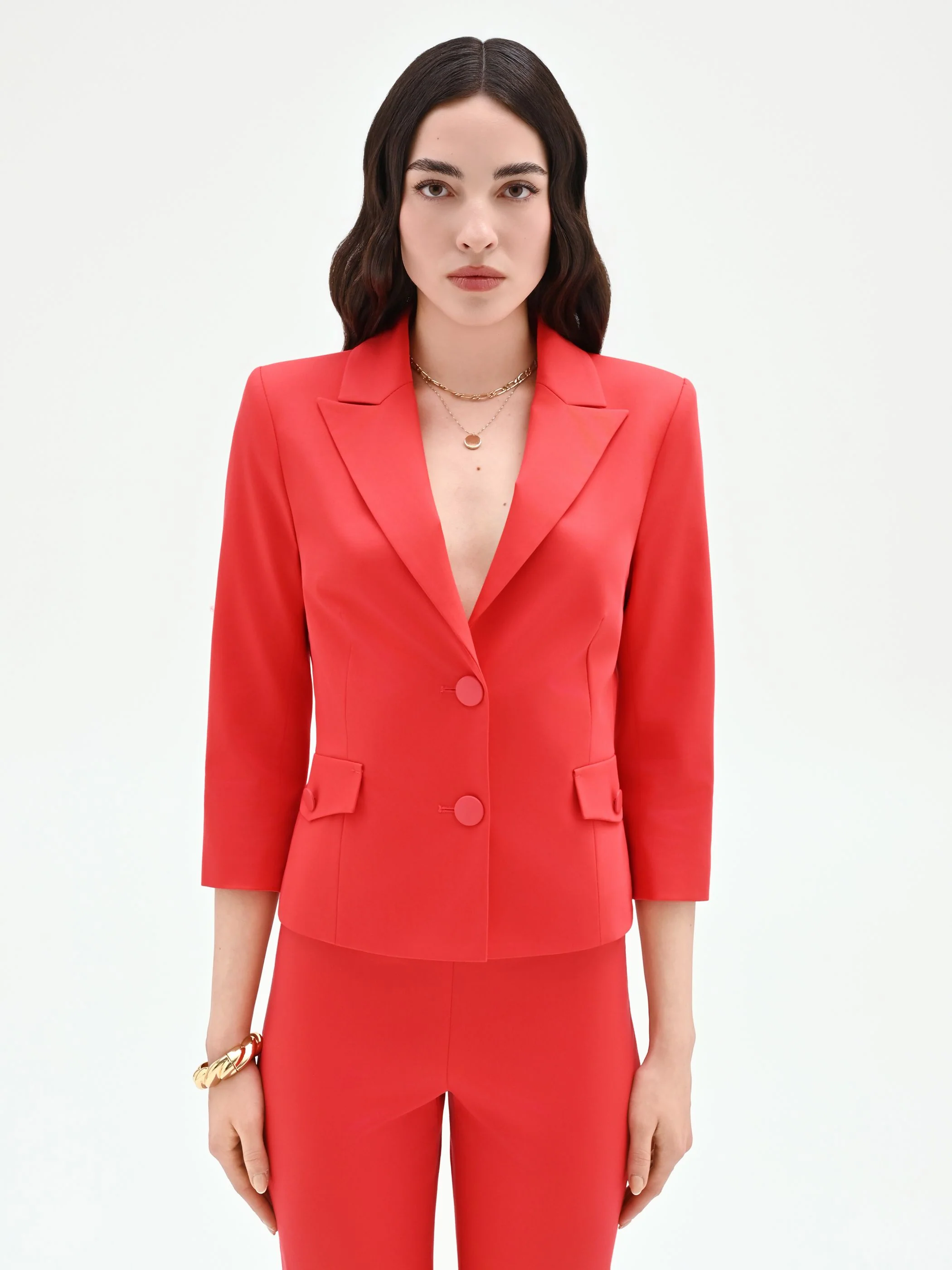 Giacca blazer rosso fragola dalla linea avvitata - Image 4