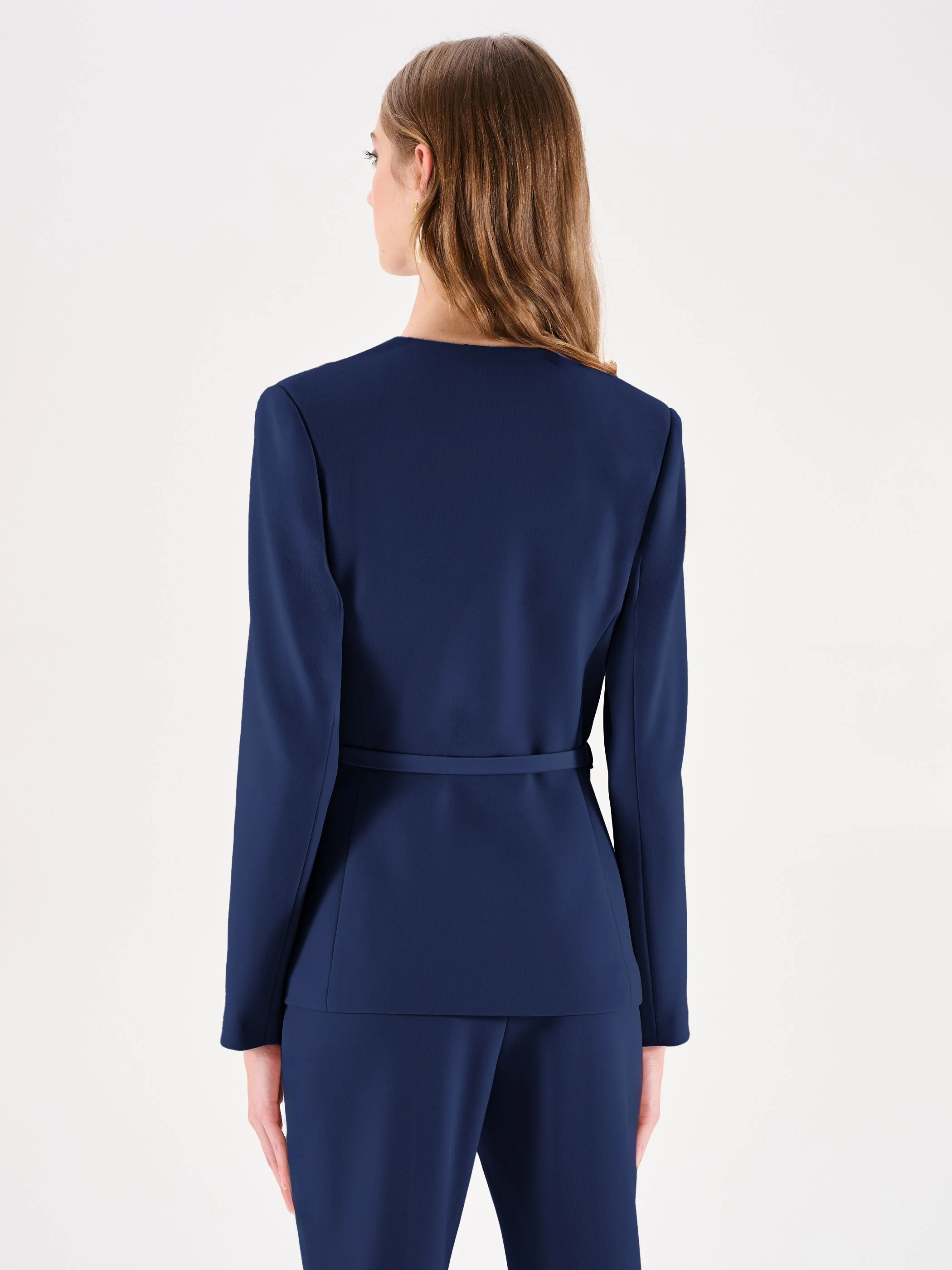 Giacca blu con cintura