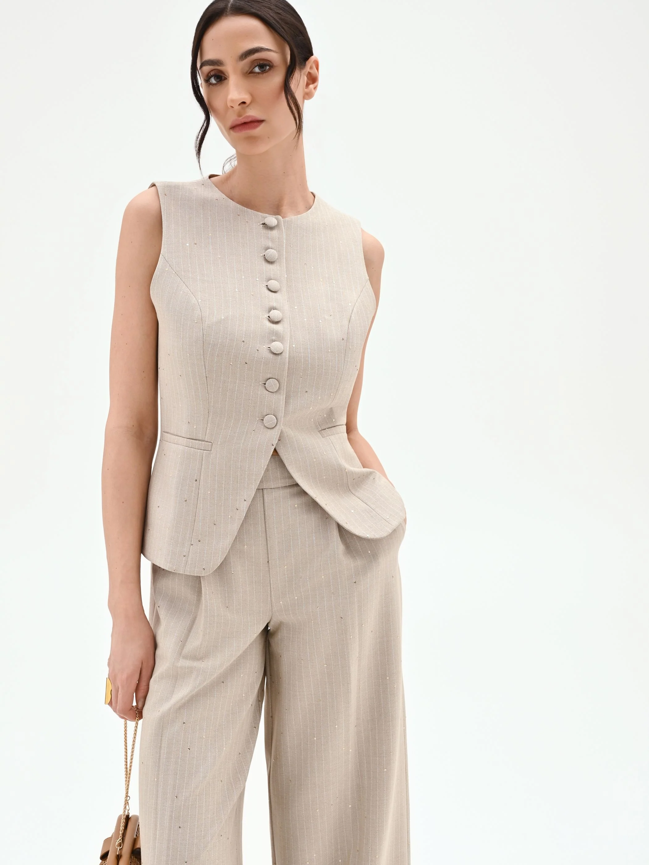 Gilet beige gessato con punti luce - Image 6