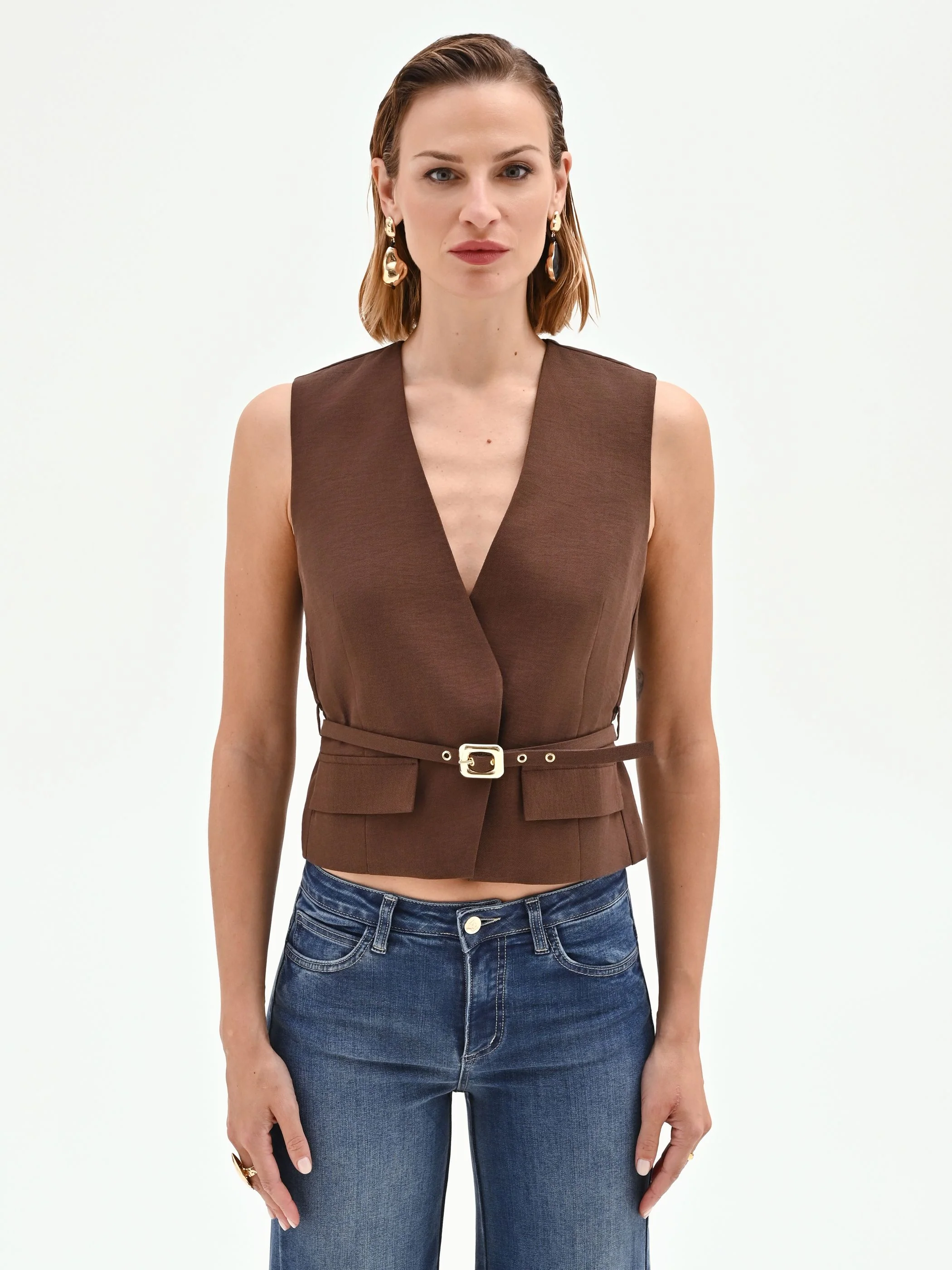 Gilet cioccolato con cintura in vita - Image 2
