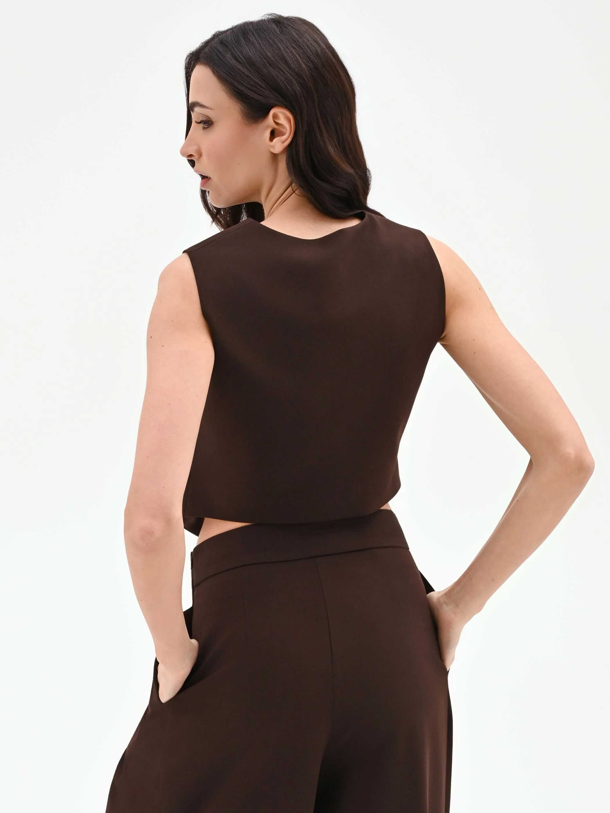Gilet cropped moro marrone - Image 3