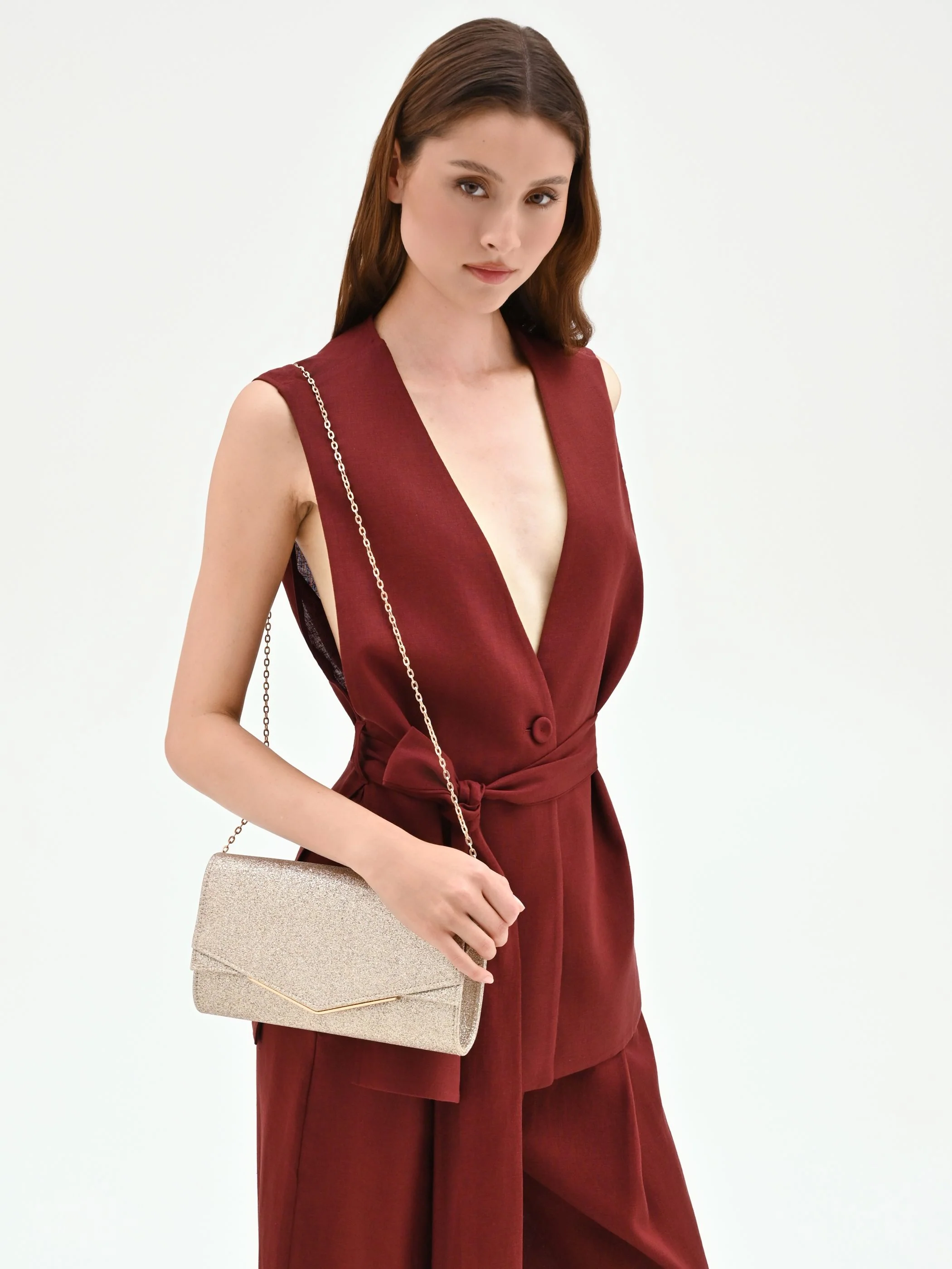 Gilet in lino rosso bordeaux con cintura - Image 6