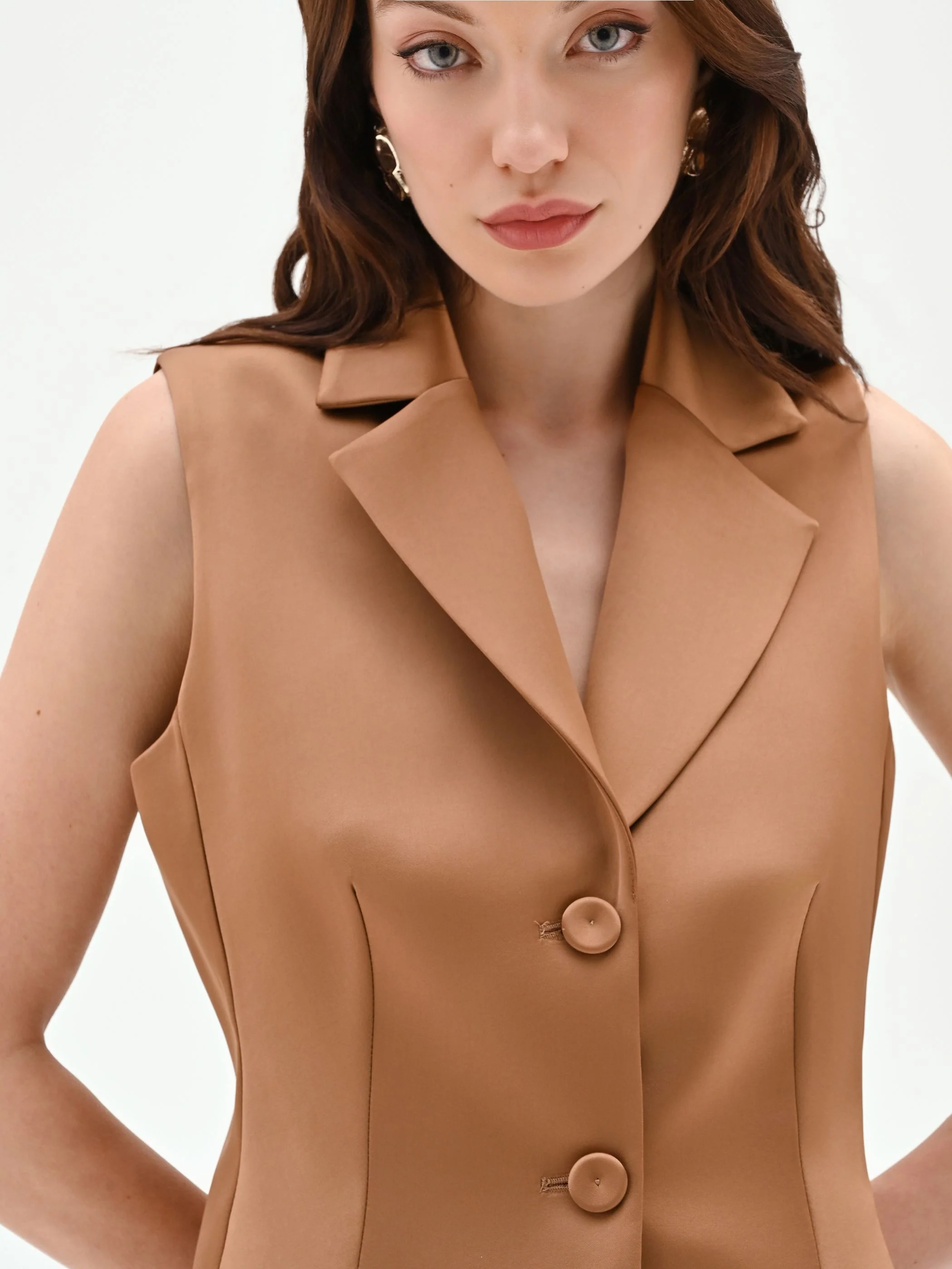 Gilet marrone bronzo con rever a lancia - Image 4