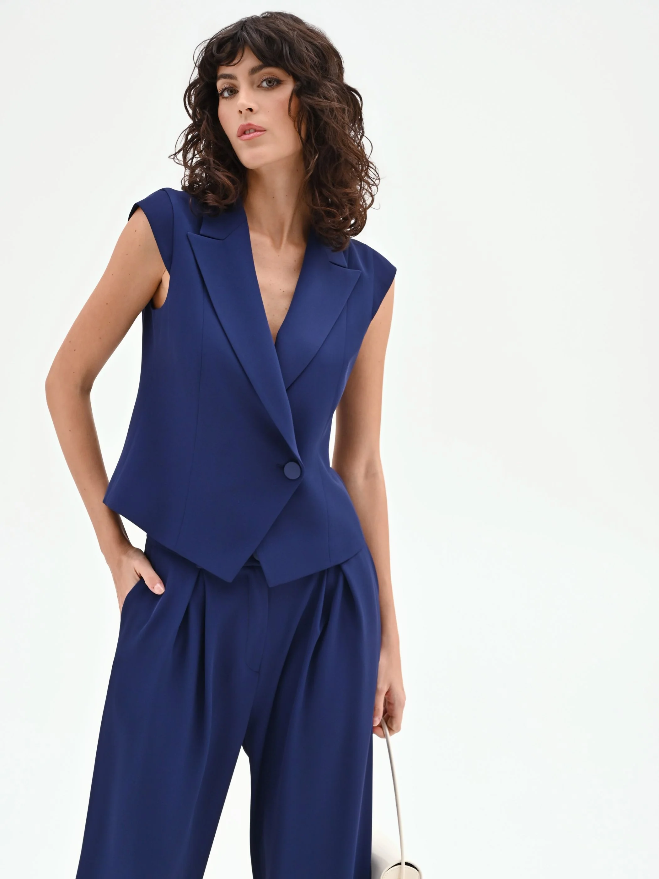 Gilet Studio blu indaco con chiusura asimmetrica - Image 7