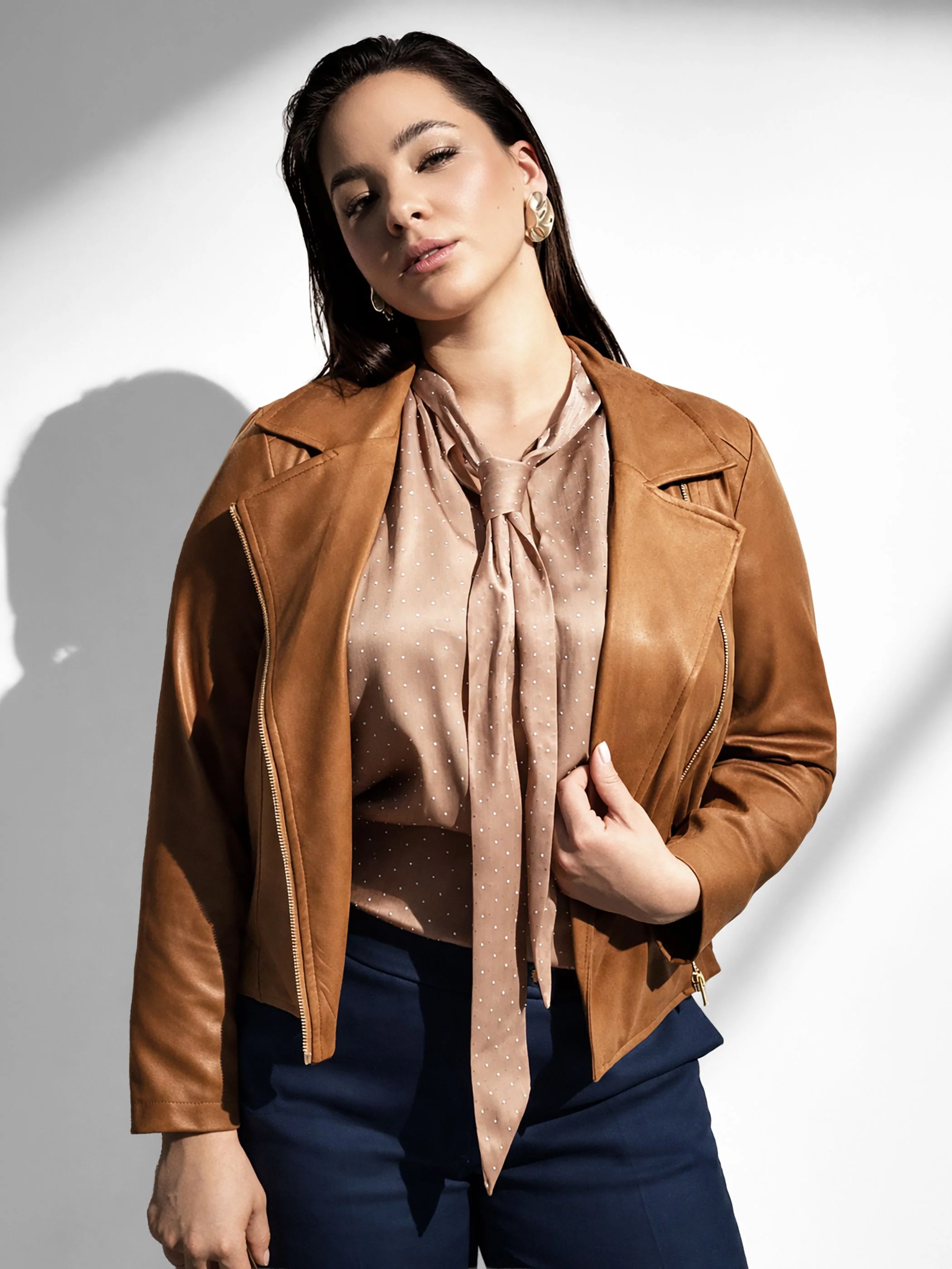Giubbotto Curvy cammello effetto scamosciato - Image 6