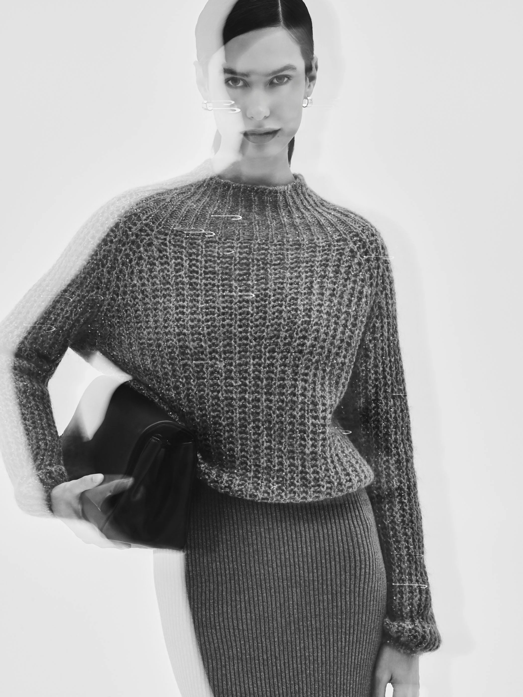 Maglia a collo alto grigia con filato lurex - Image 7