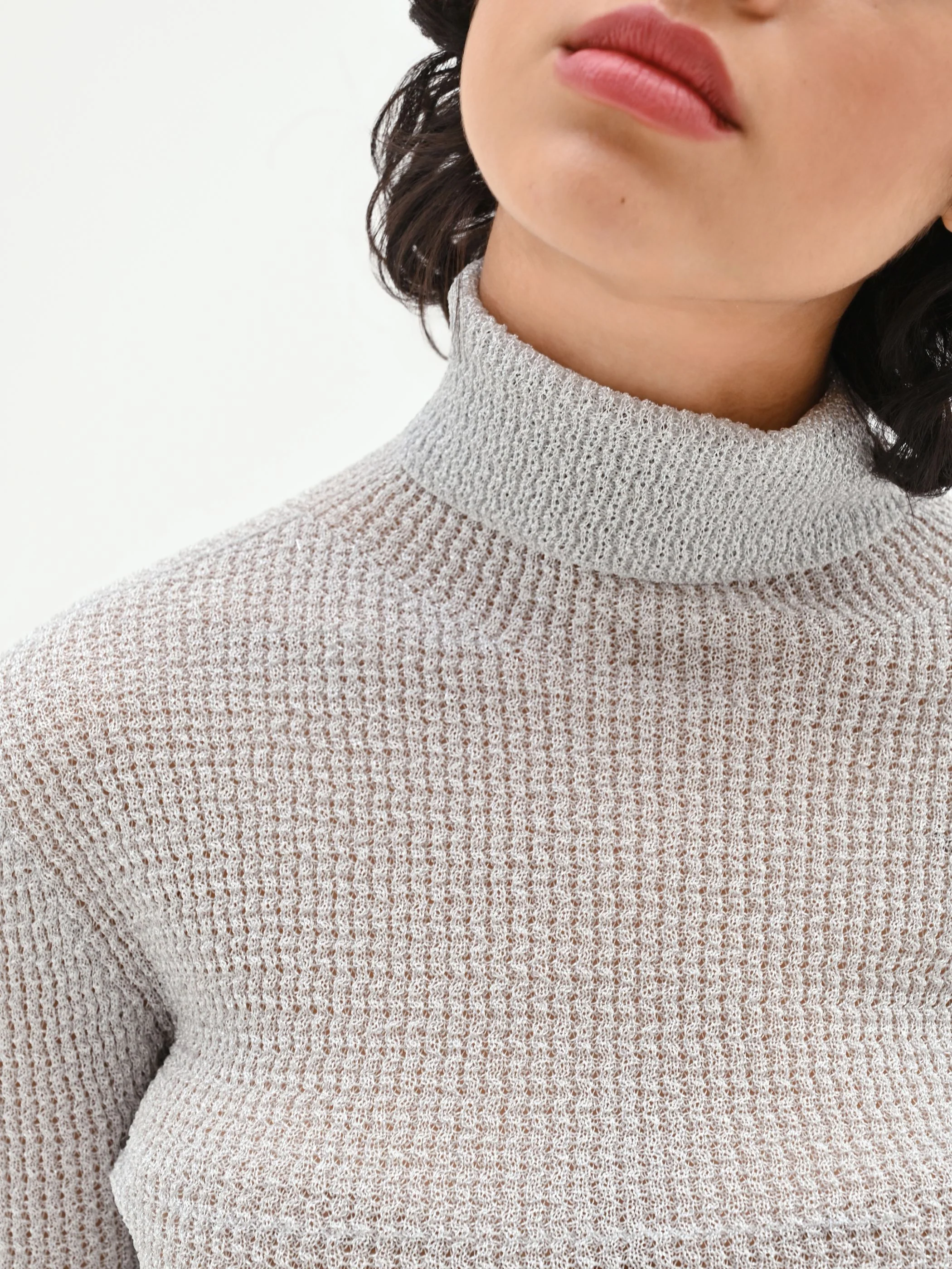 Maglia argento con texture a nido d'ape - Image 4