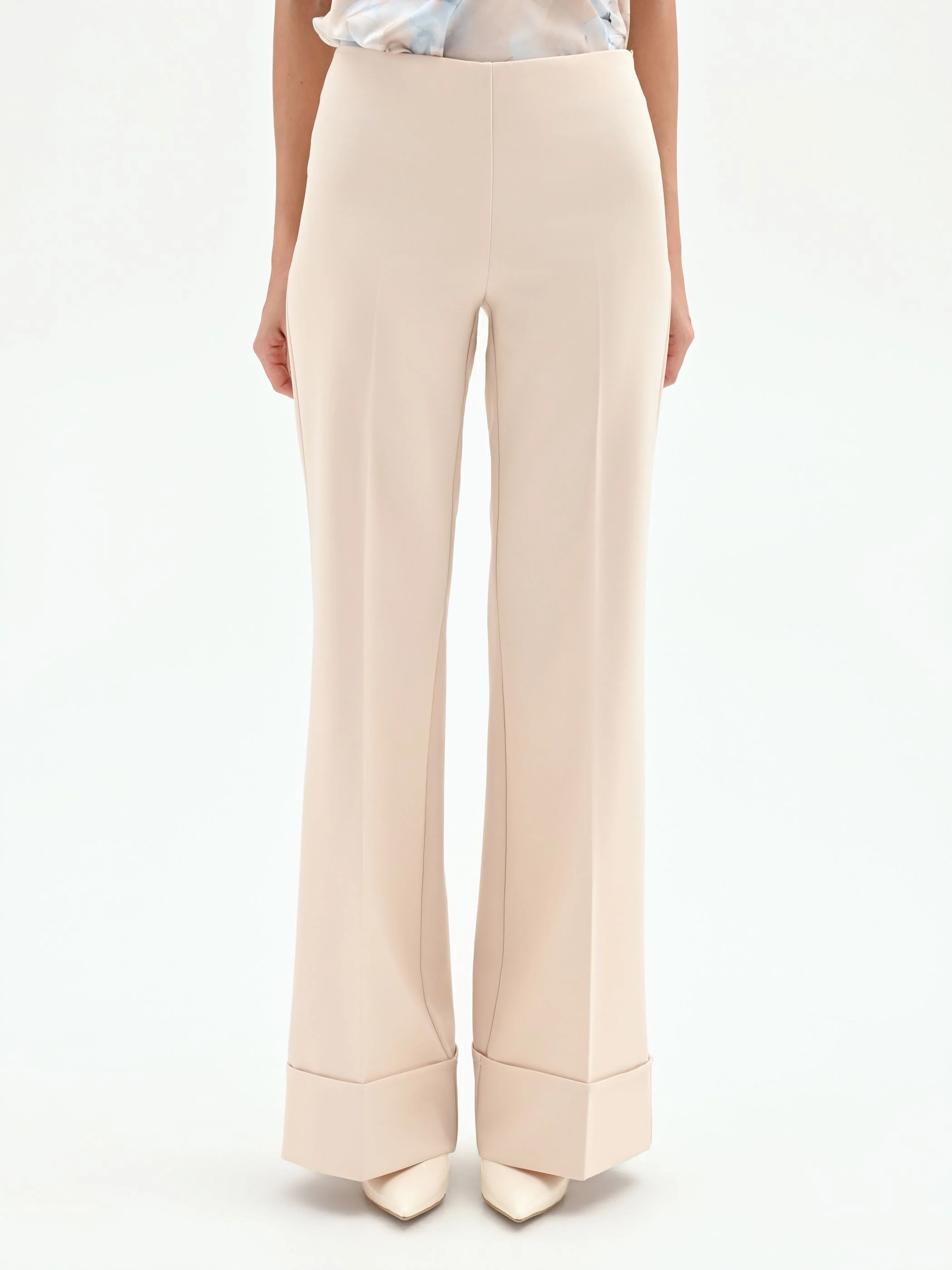 Pantalone a palazzo beige chiaro con risvolto - Image 2