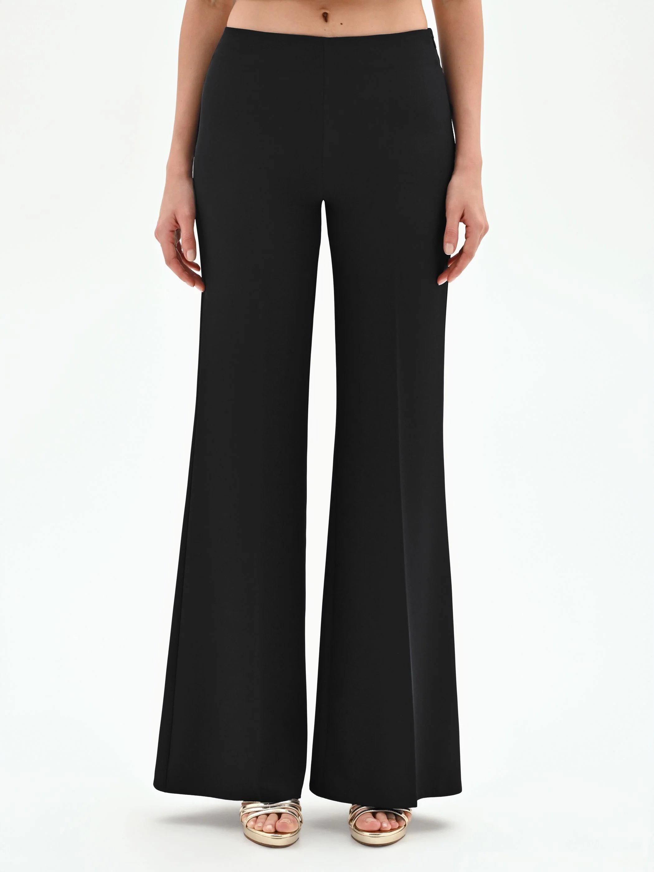 Pantalone a palazzo nero con piega stirata - Image 3