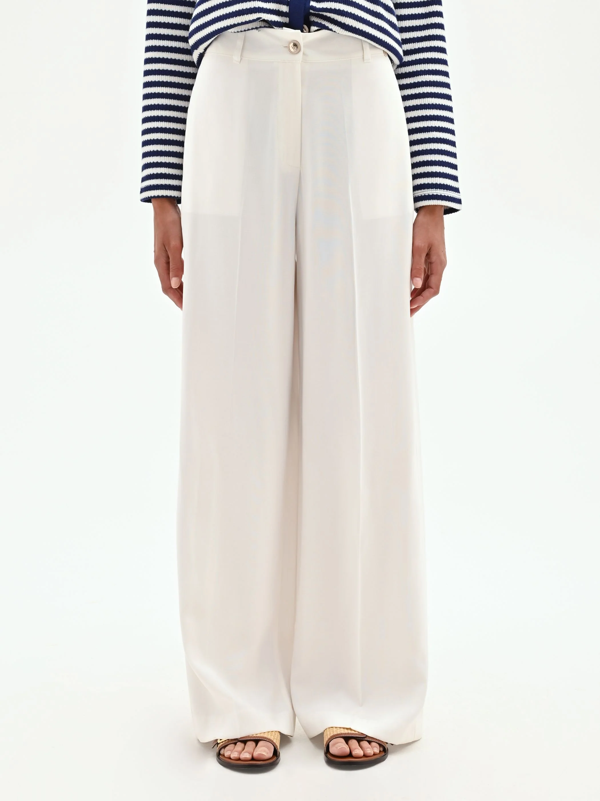 Pantalone a palazzo panna bianco con piega centrale