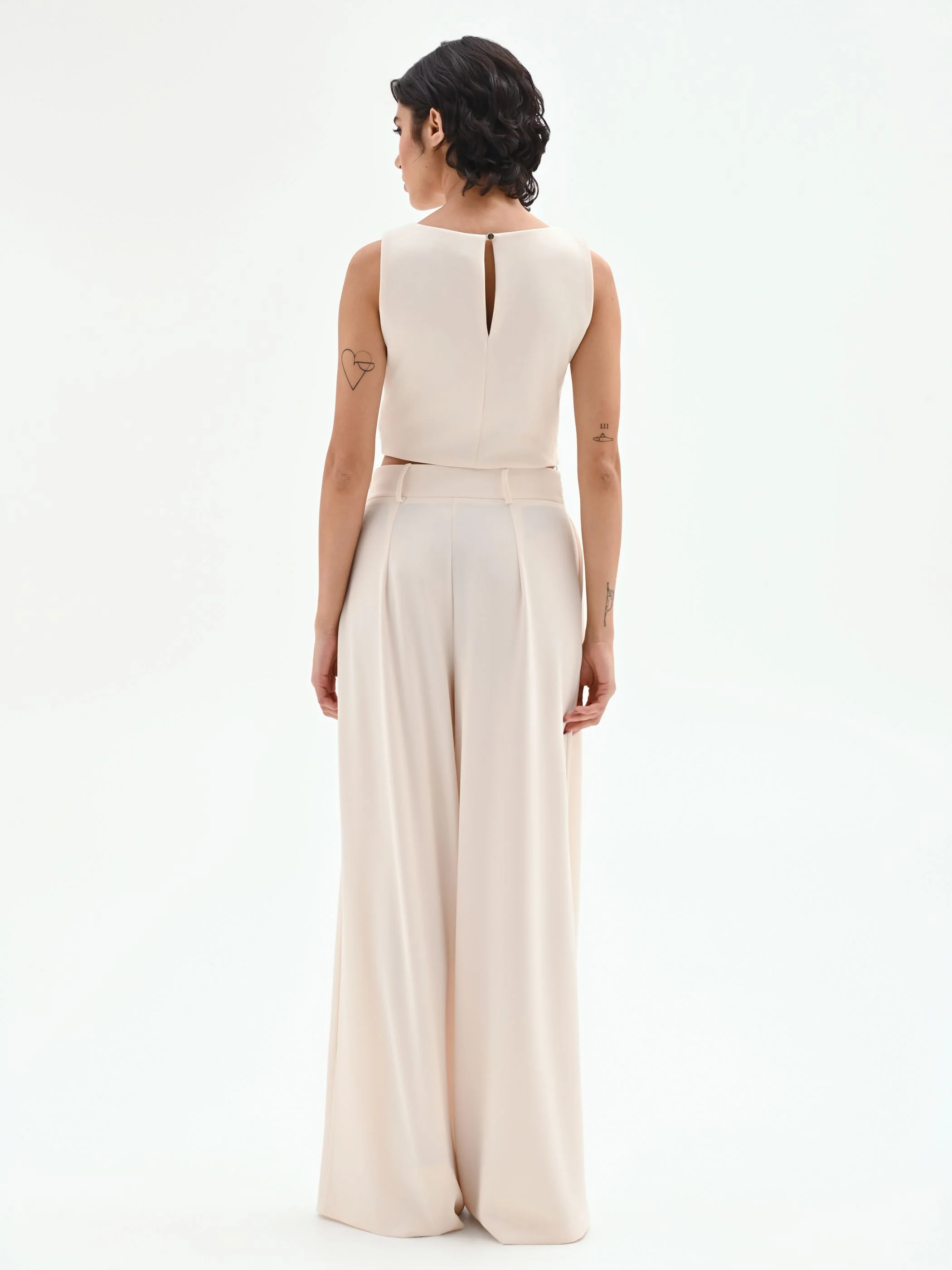 Pantalone a palazzo panna bianco con pieghe - Image 3