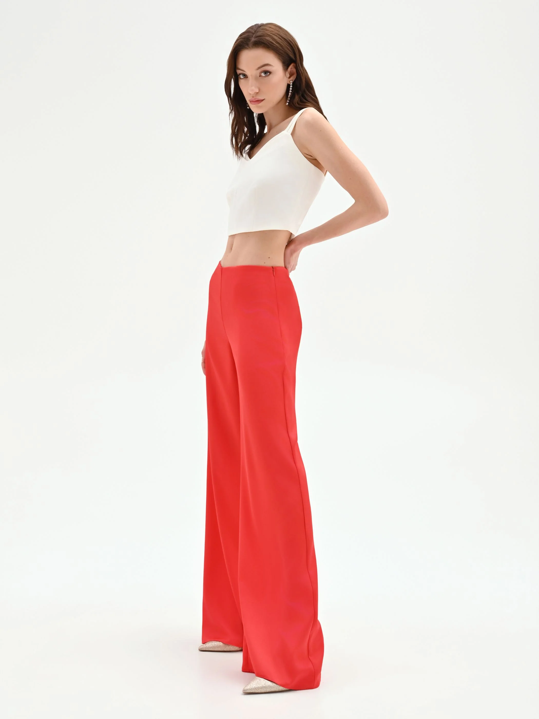 Pantalone a palazzo rosso fragola in raso - Image 5