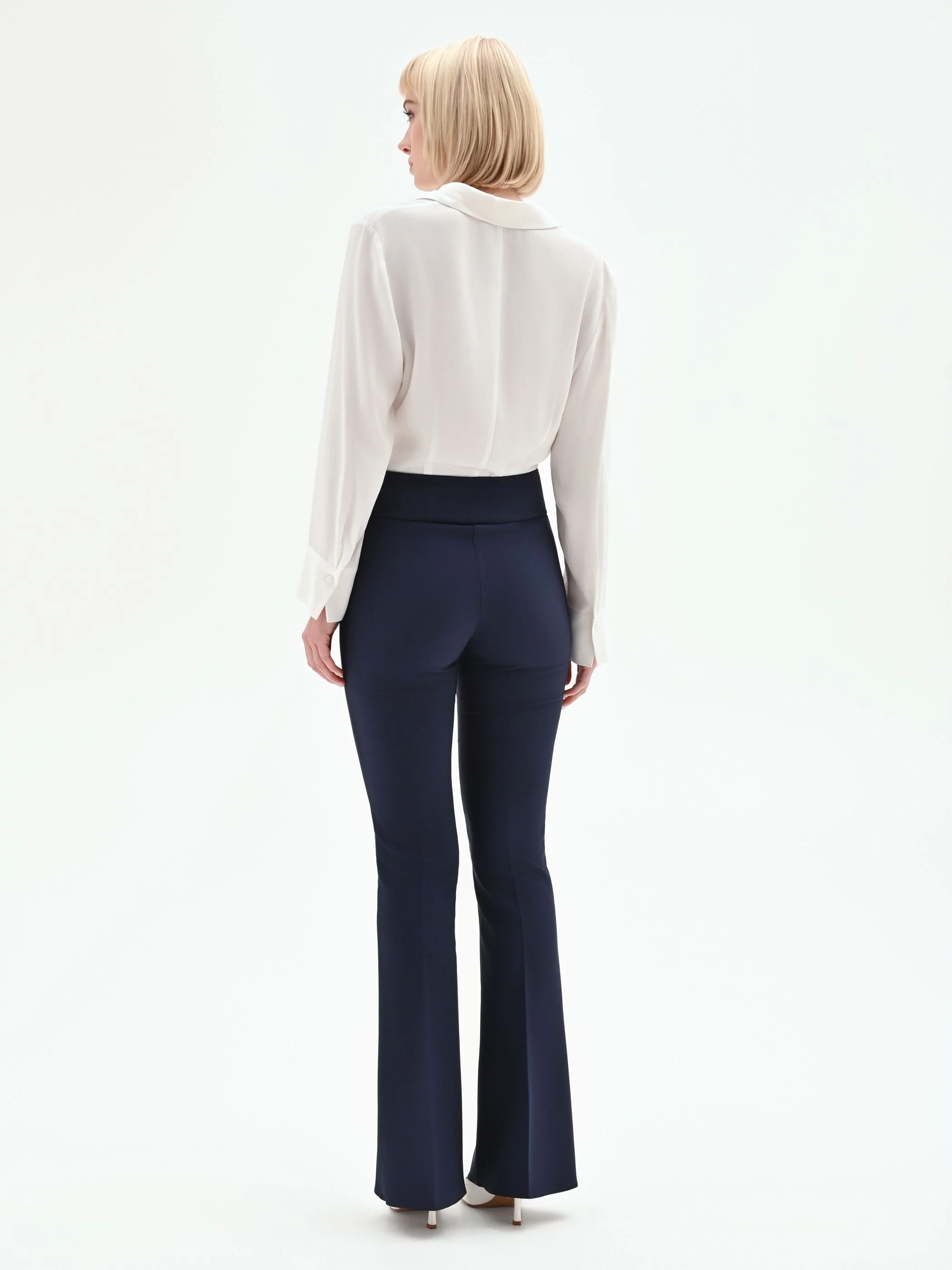 Pantalone a zampa blu in tessuto tecnico - Image 4
