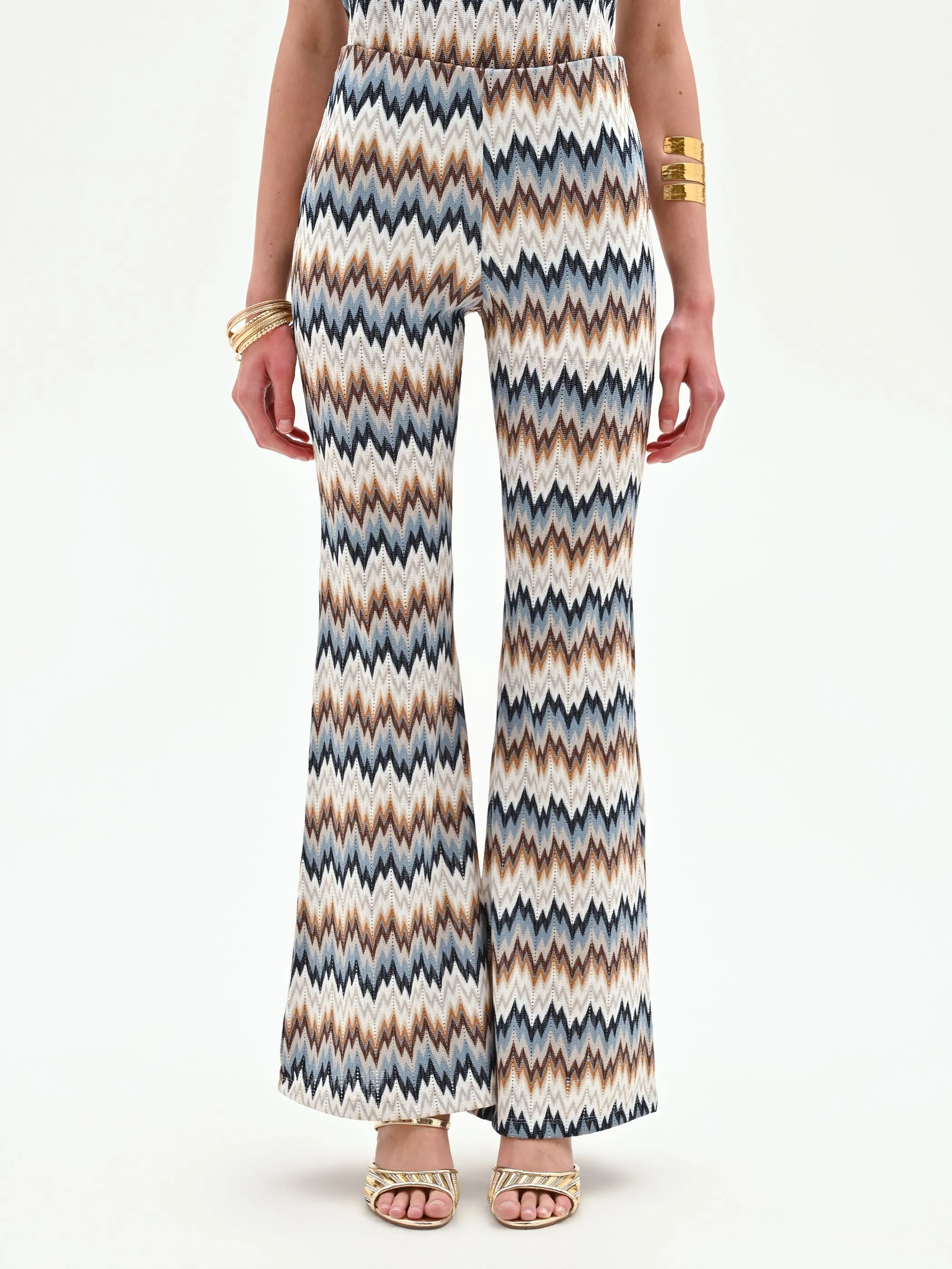 Pantalone azzurro con motivo chevron - Image 3