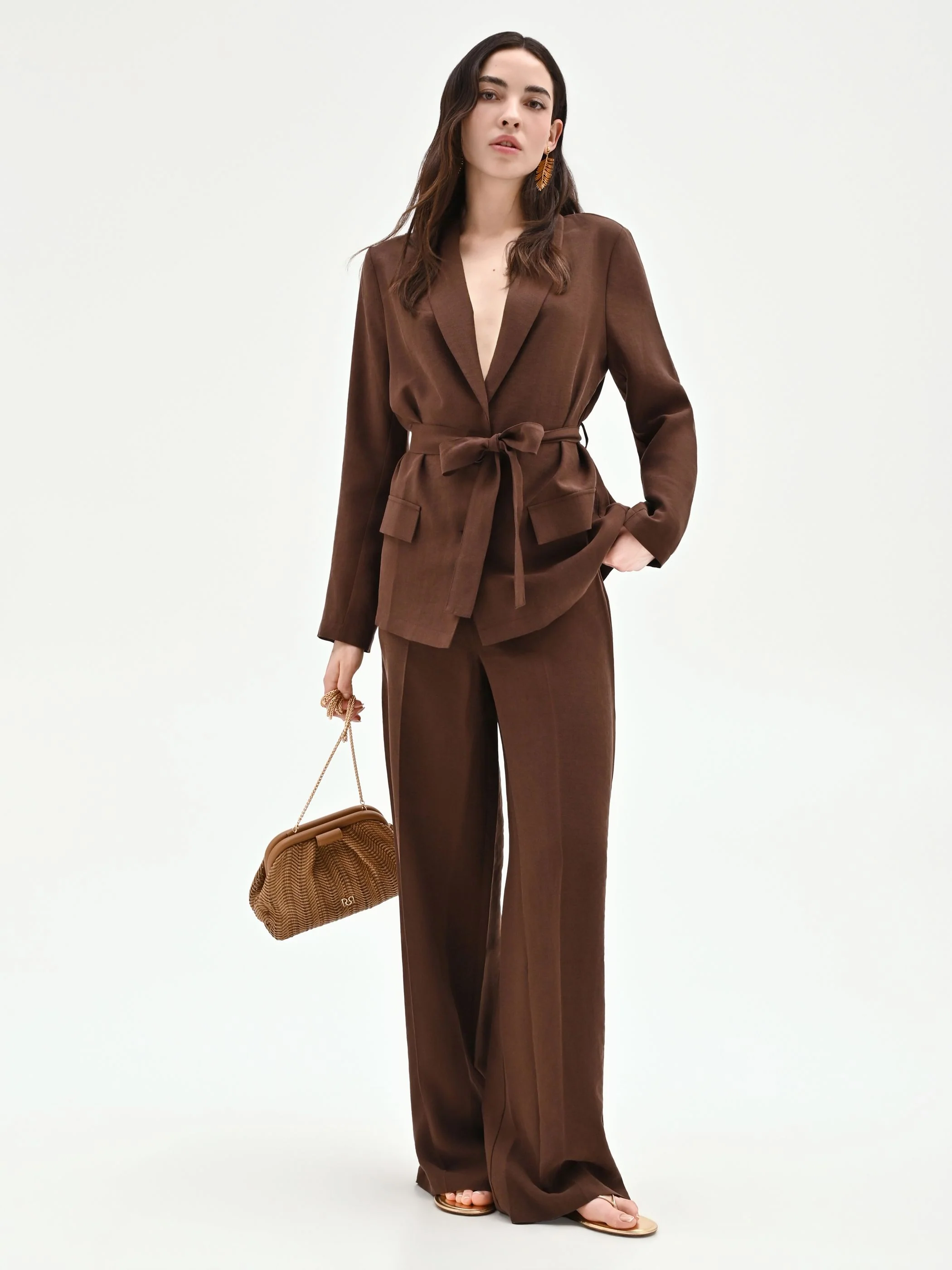 Pantalone cioccolato a palazzo con pinces - Image 6