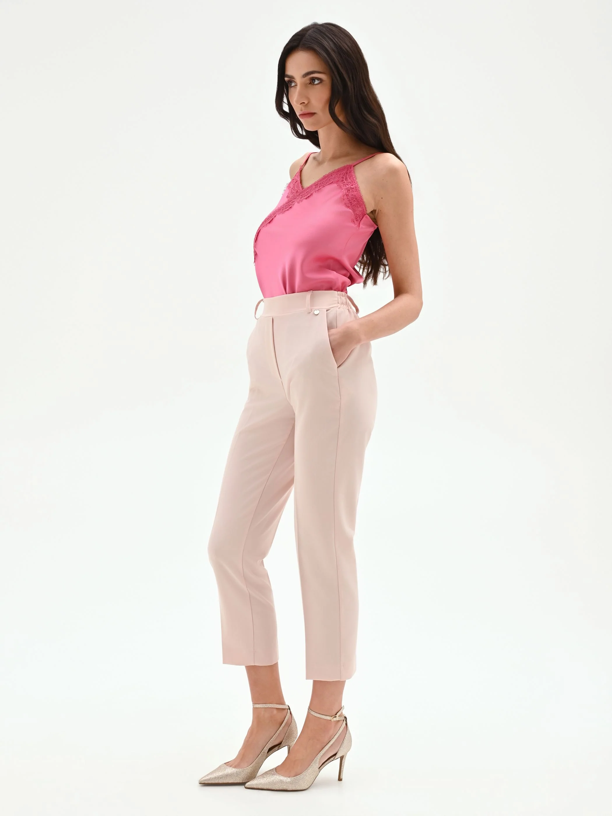 Pantalone cropped rosa con piega centrale - Image 5