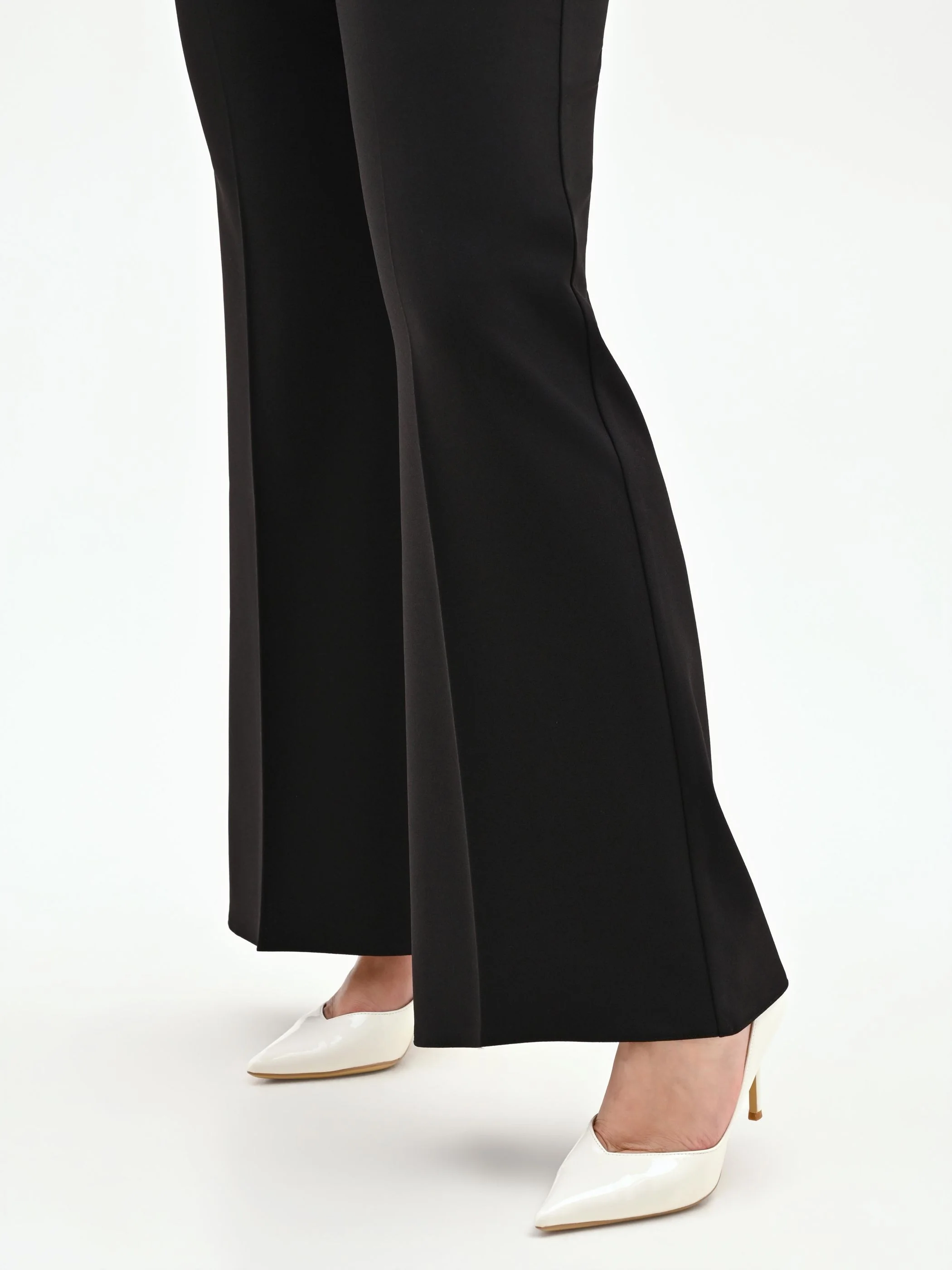 Pantalone Curvy nero a palazzo in scuba crèpe - Image 4