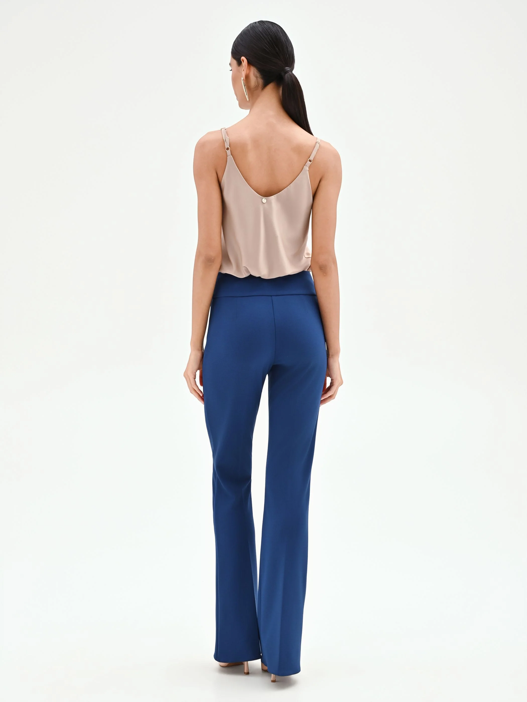 Pantalone mid flared blu brillante con fascione - Image 3
