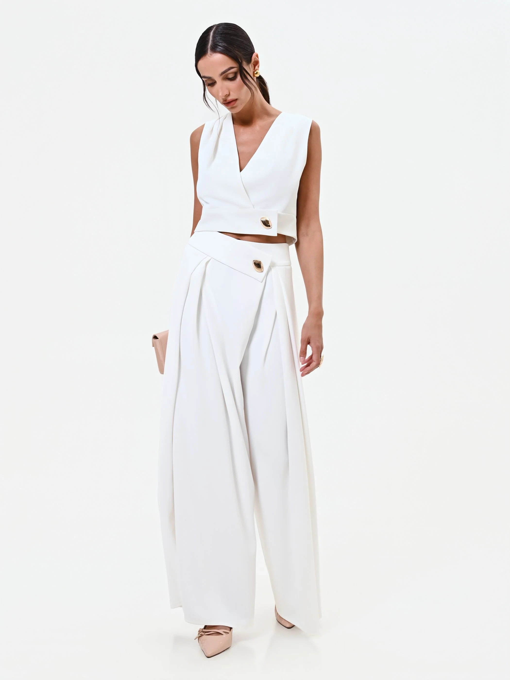 Pantalone palazzo bianco con bottone design - Image 6