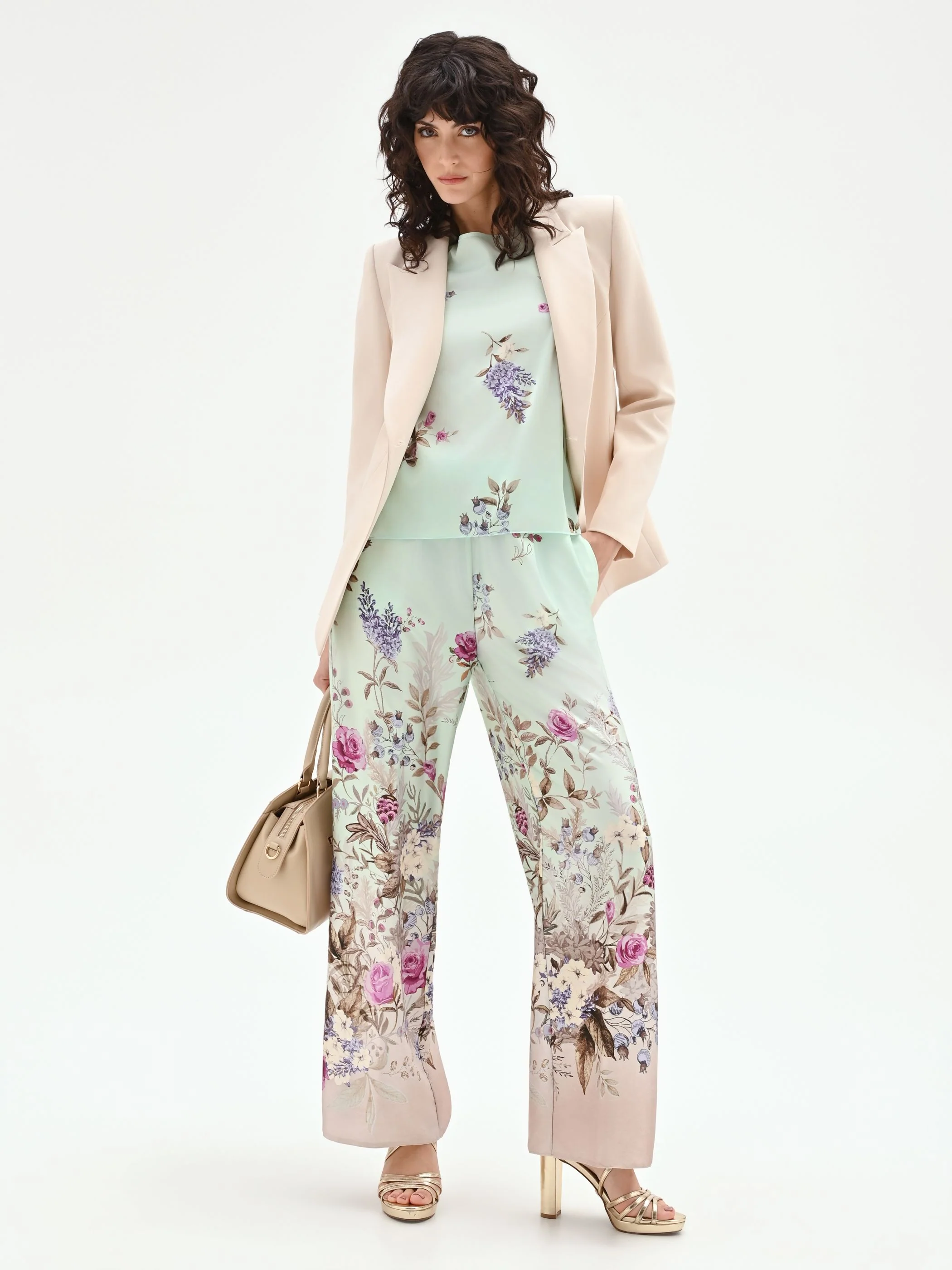 Pantalone palazzo verde menta in raso con stampa botanica - Image 7