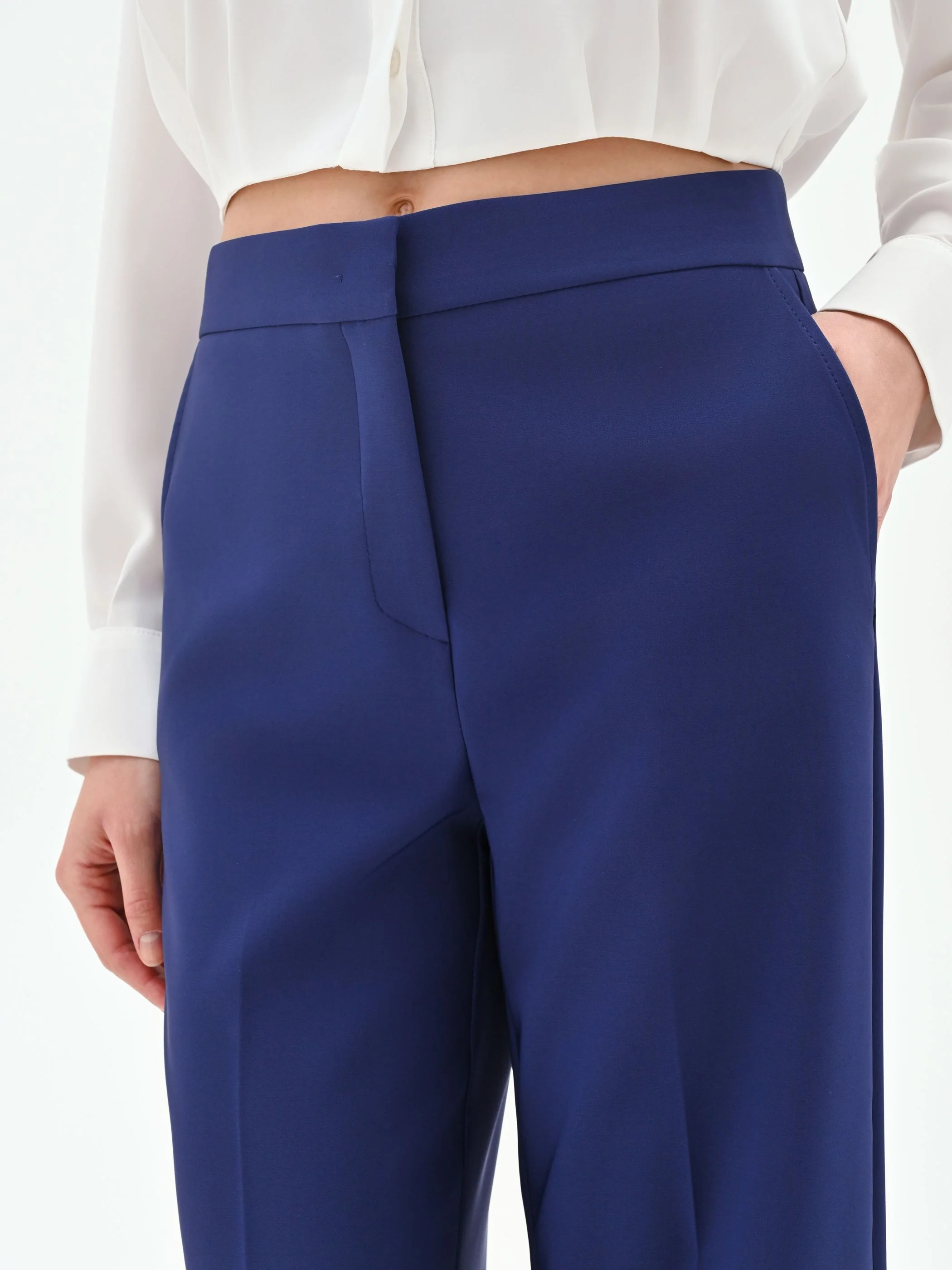 Pantalone Studio a palazzo in tessuto tecnico blu indaco - Image 6