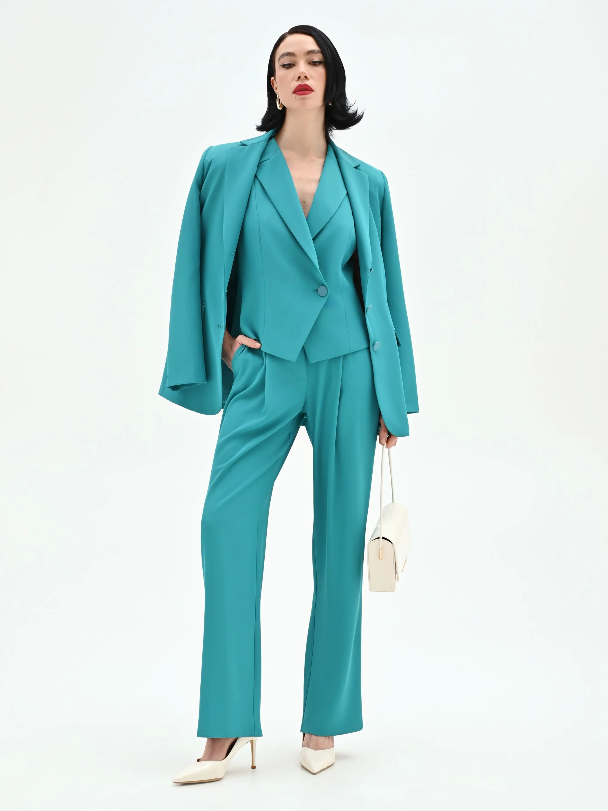 Pantalone Studio con pinces in cadi verde smeraldo - Image 6