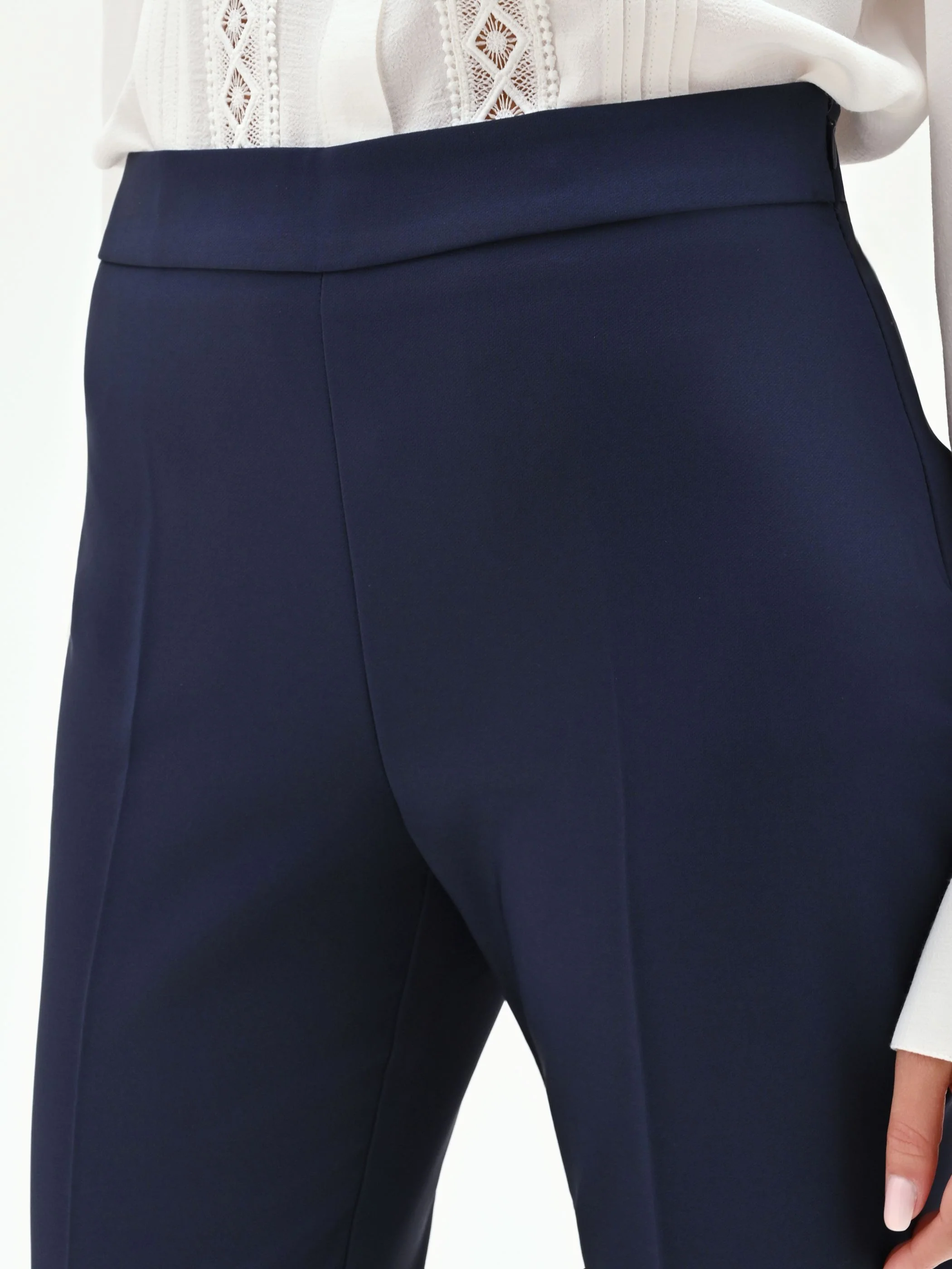 Pantaloni a zampa blu in tessuto tecnico - Image 6