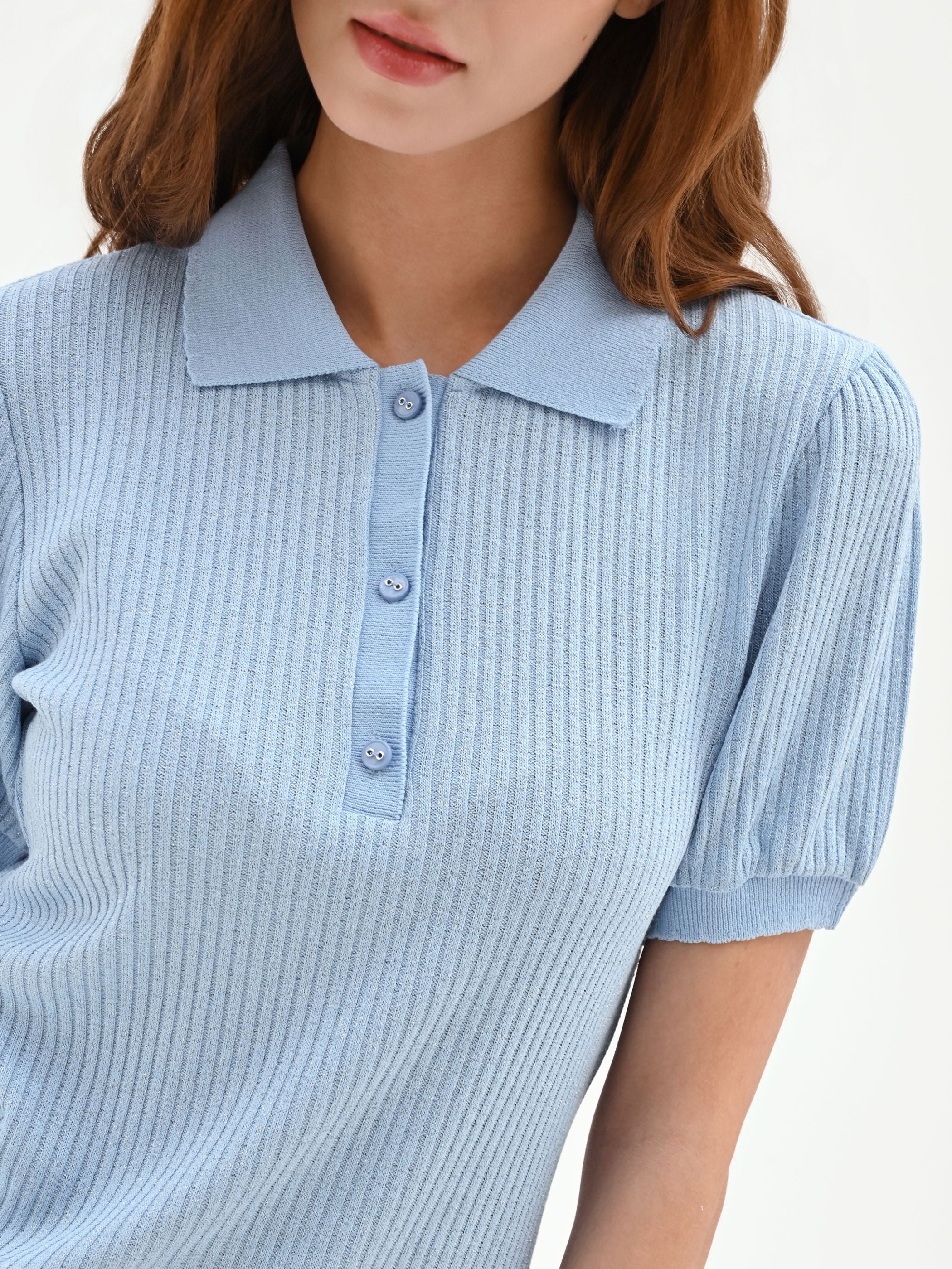 Polo azzurra in maglia a costine - Image 5