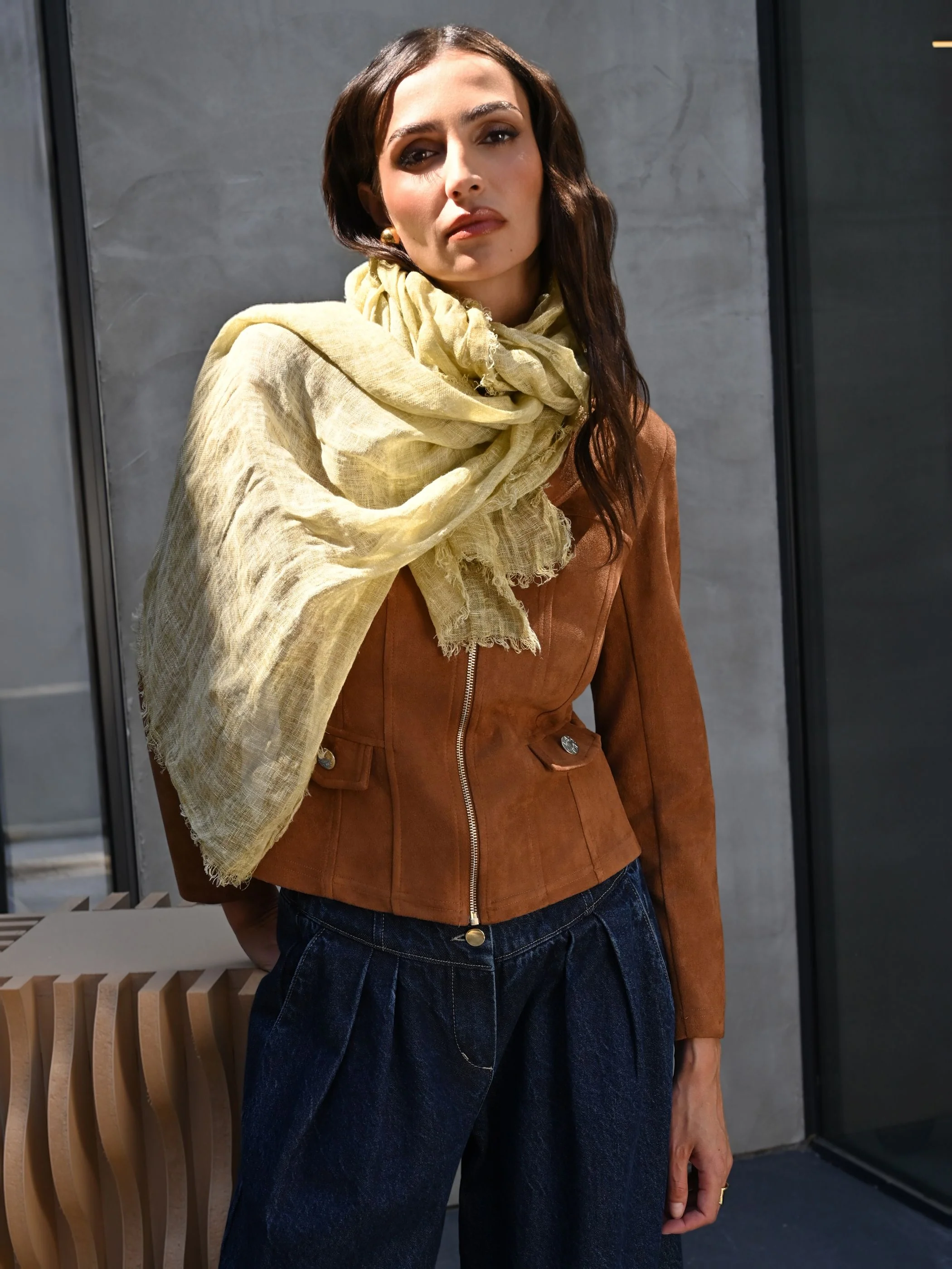 Sciarpa beige in lino - Image 3