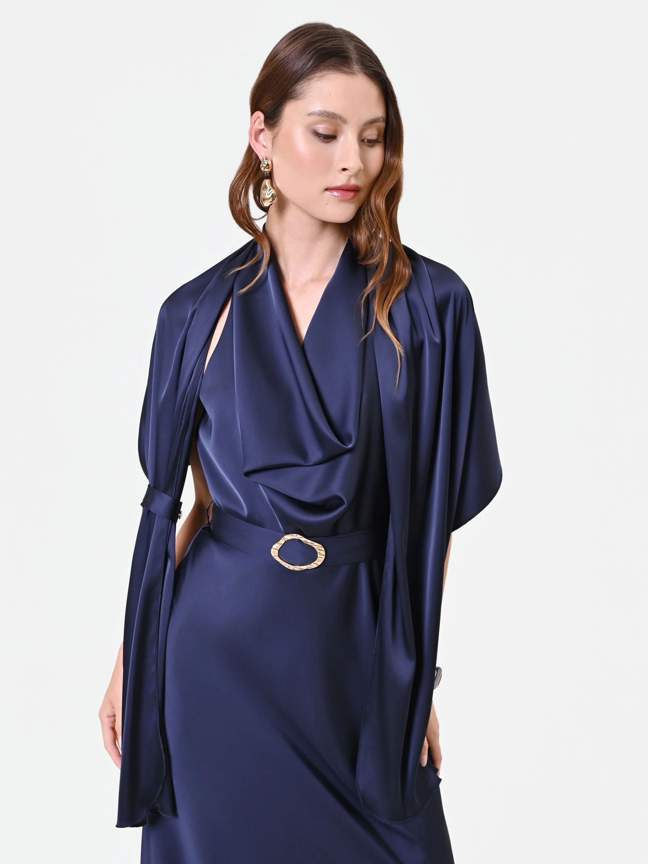 Stola blu navy in raso con anello - Image 3