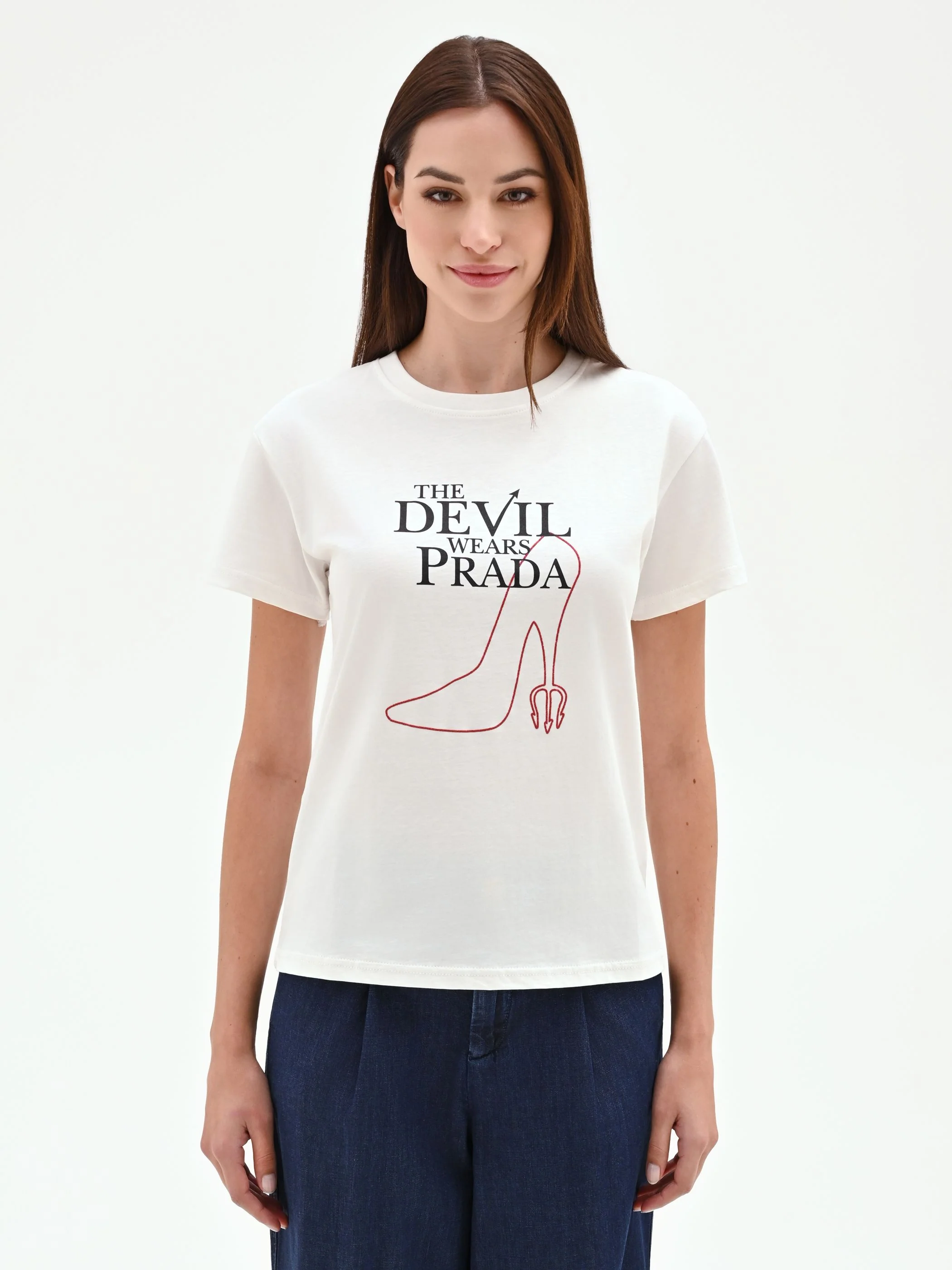 T-shirt bianca con stampa 'The Devil Wears Prada' in cotone - Image 2