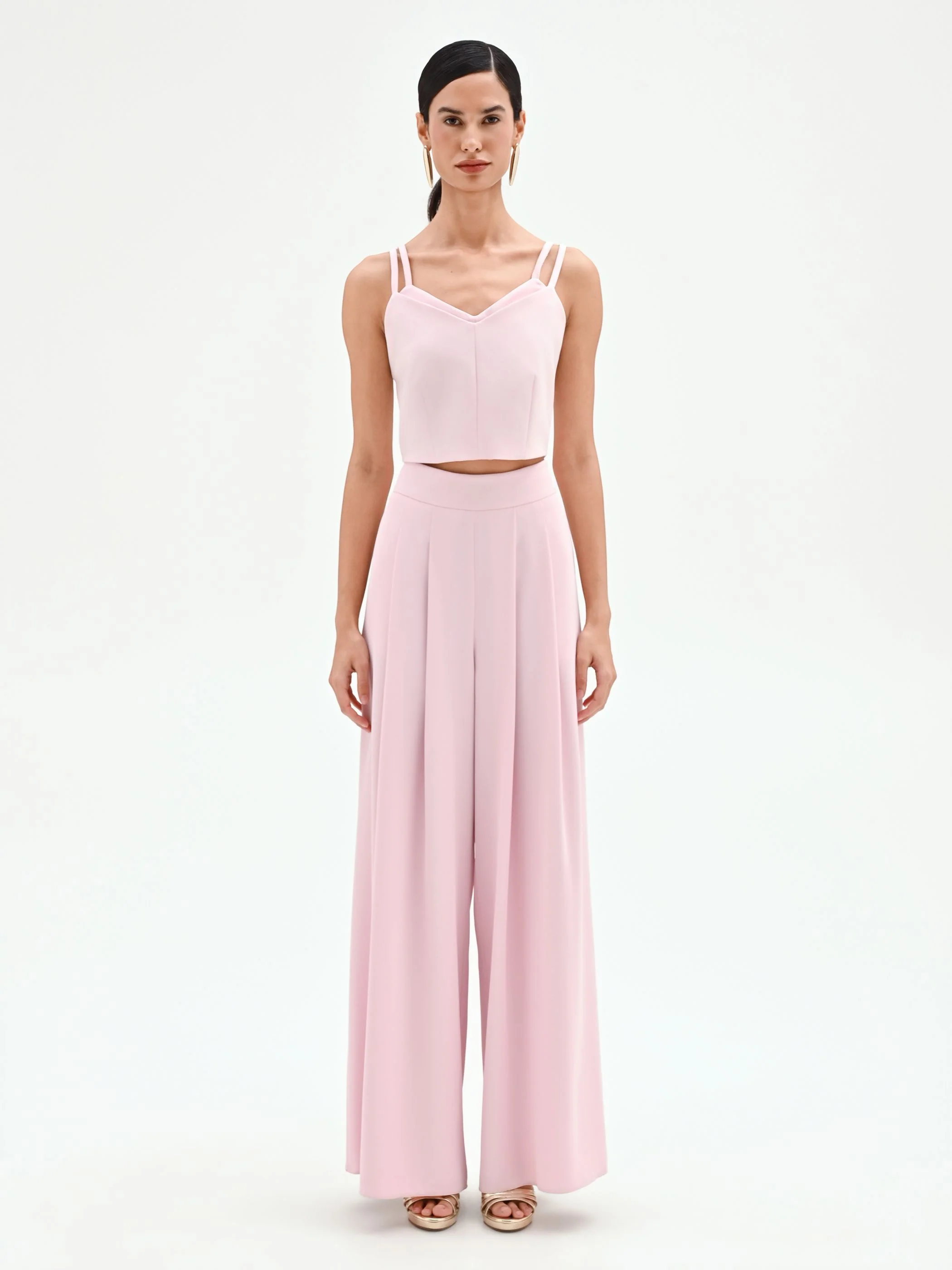 Top corto rosa pastello con doppie spalline