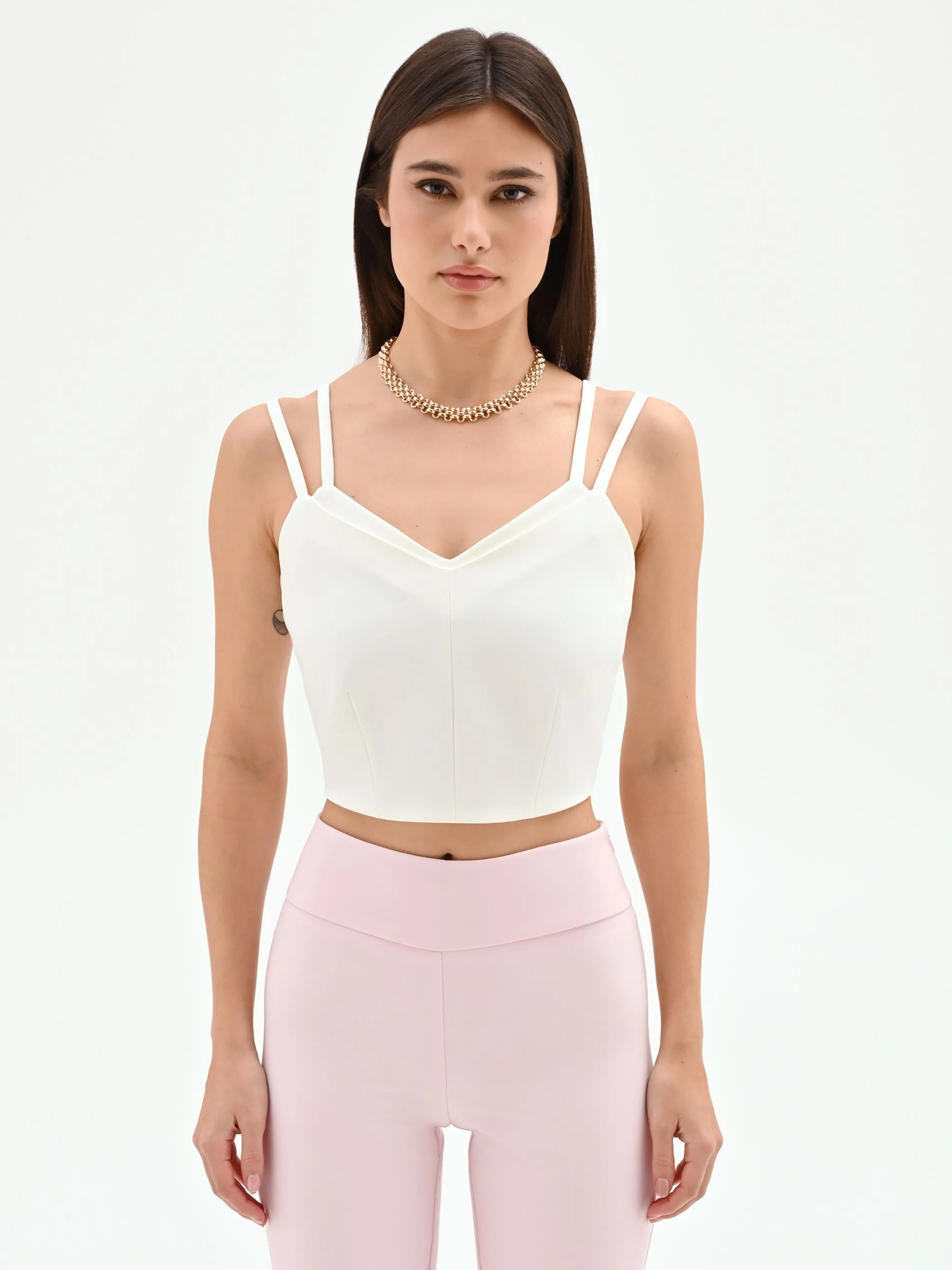 Top crop bianco con doppie spalline - Image 2