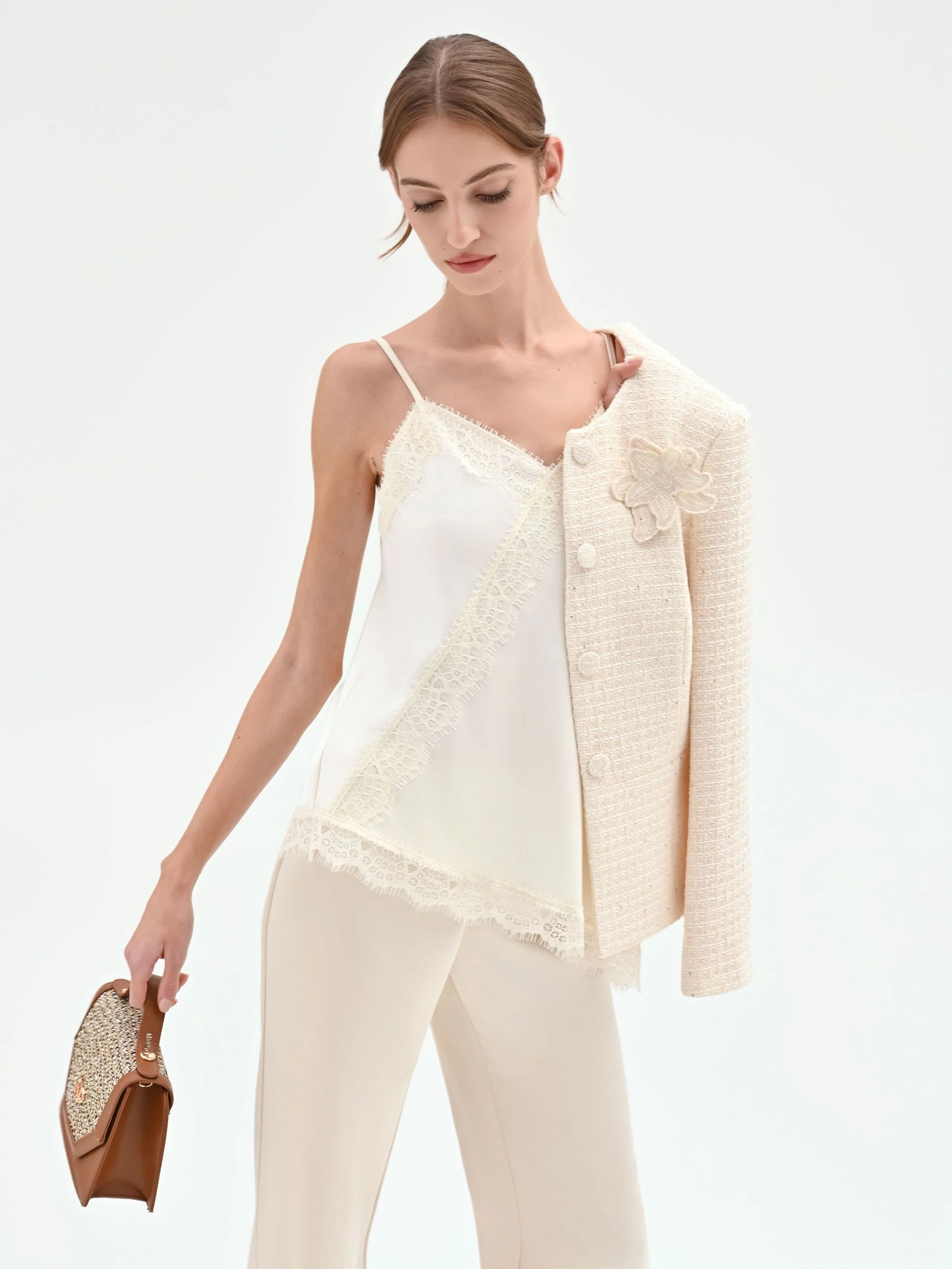 Top in raso panna con pizzo - Image 6
