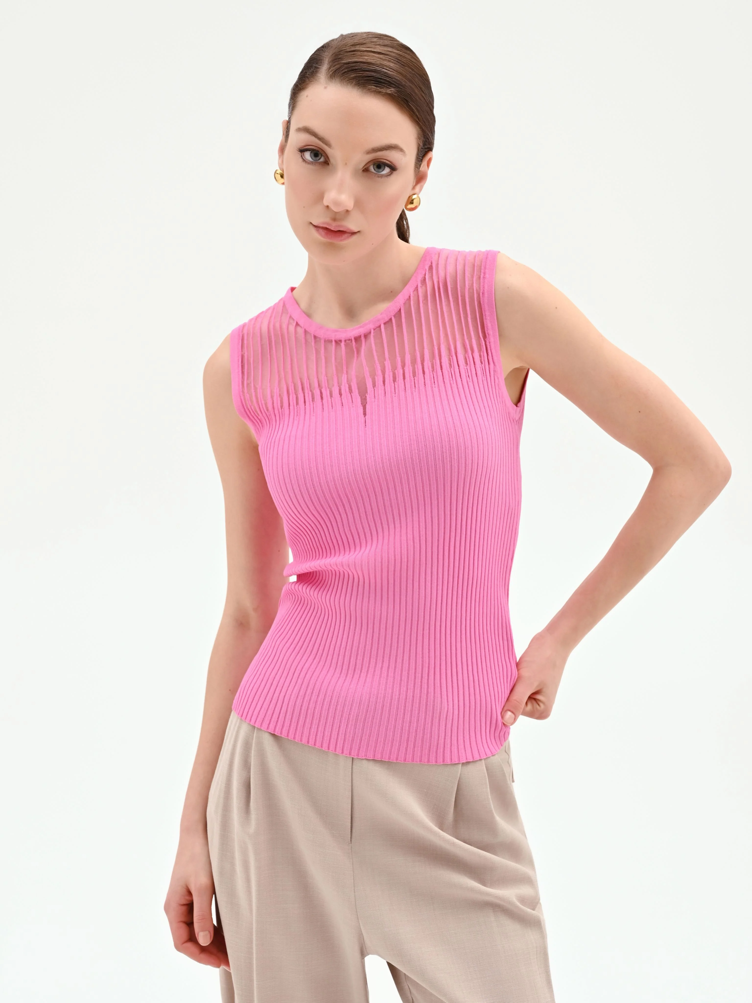 Top rosa in maglia a costine con inserto a righe - Image 4